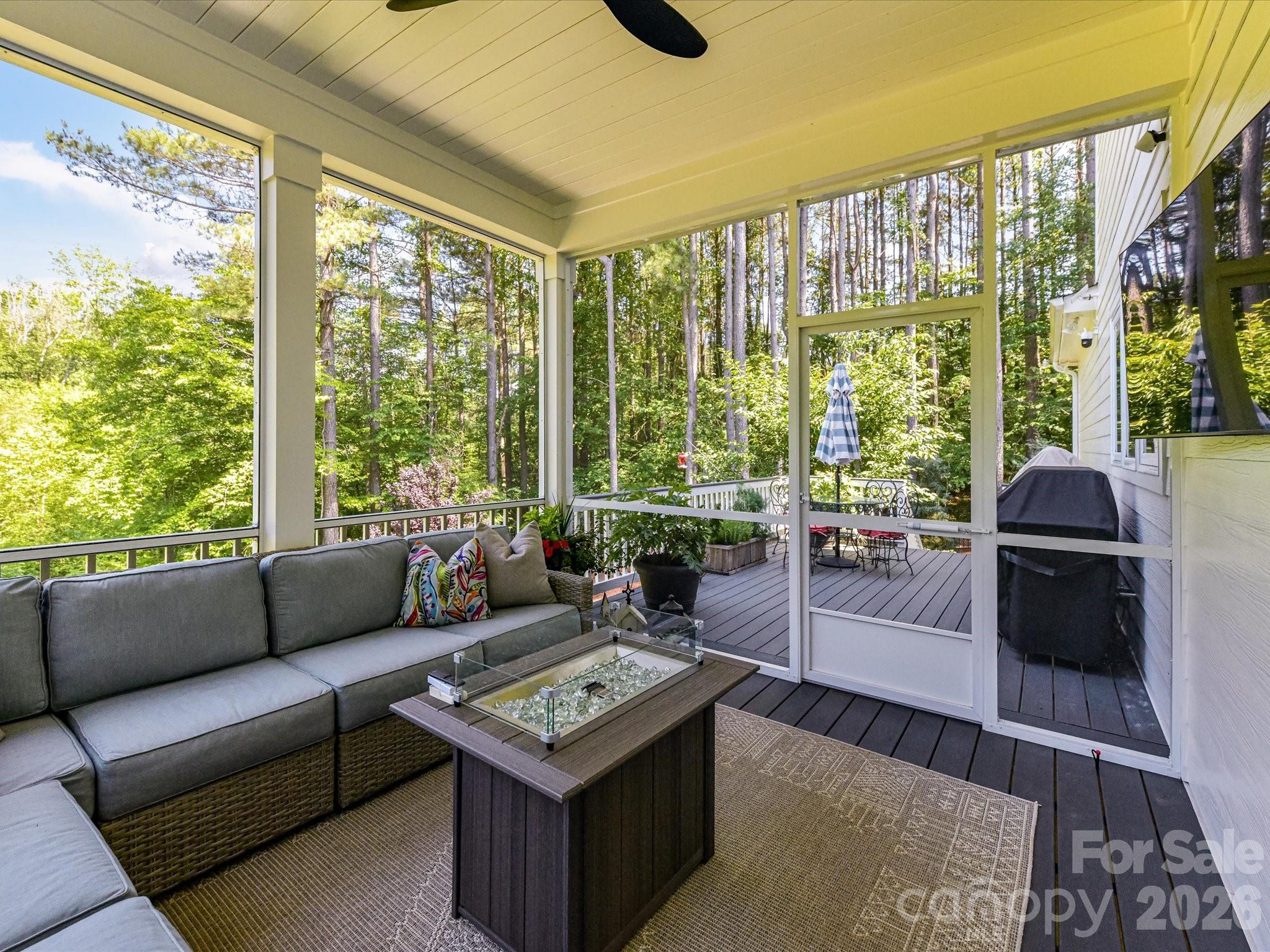 202 Streamwood Road — Troutman