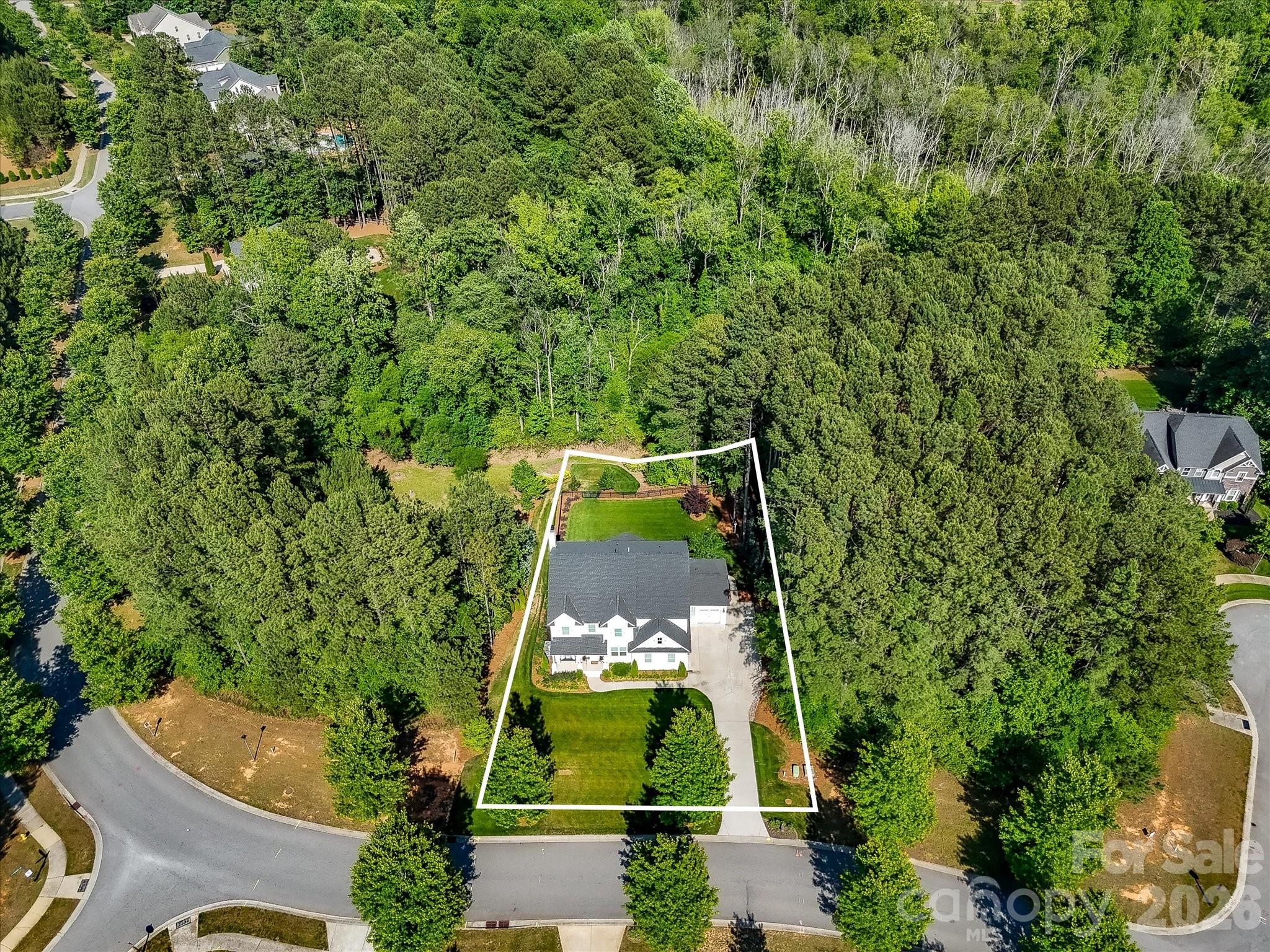 202 Streamwood Road — Troutman