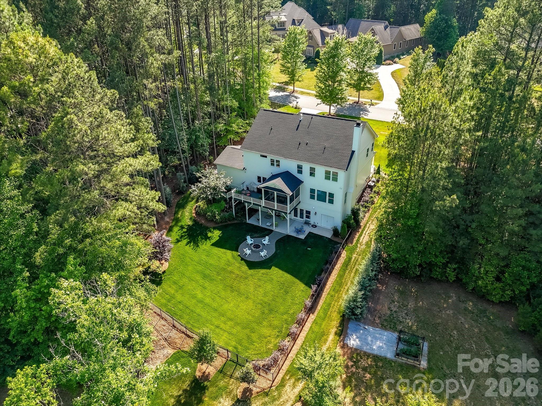 202 Streamwood Road — Troutman