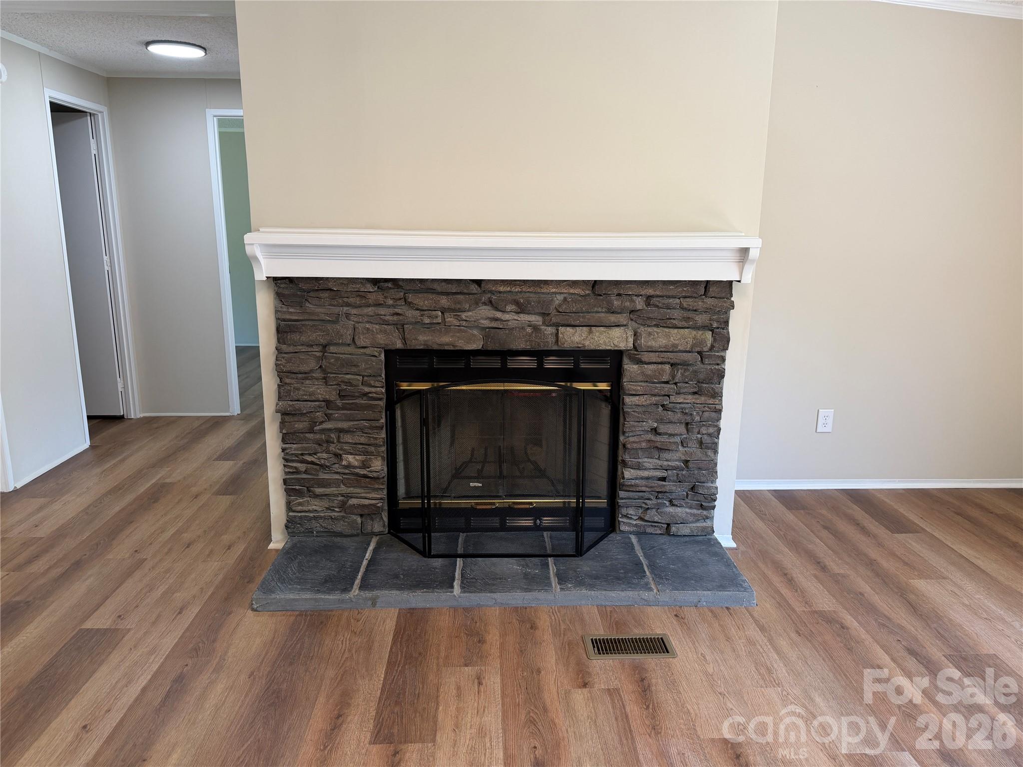 222 E Maine Avenue — Bessemer City