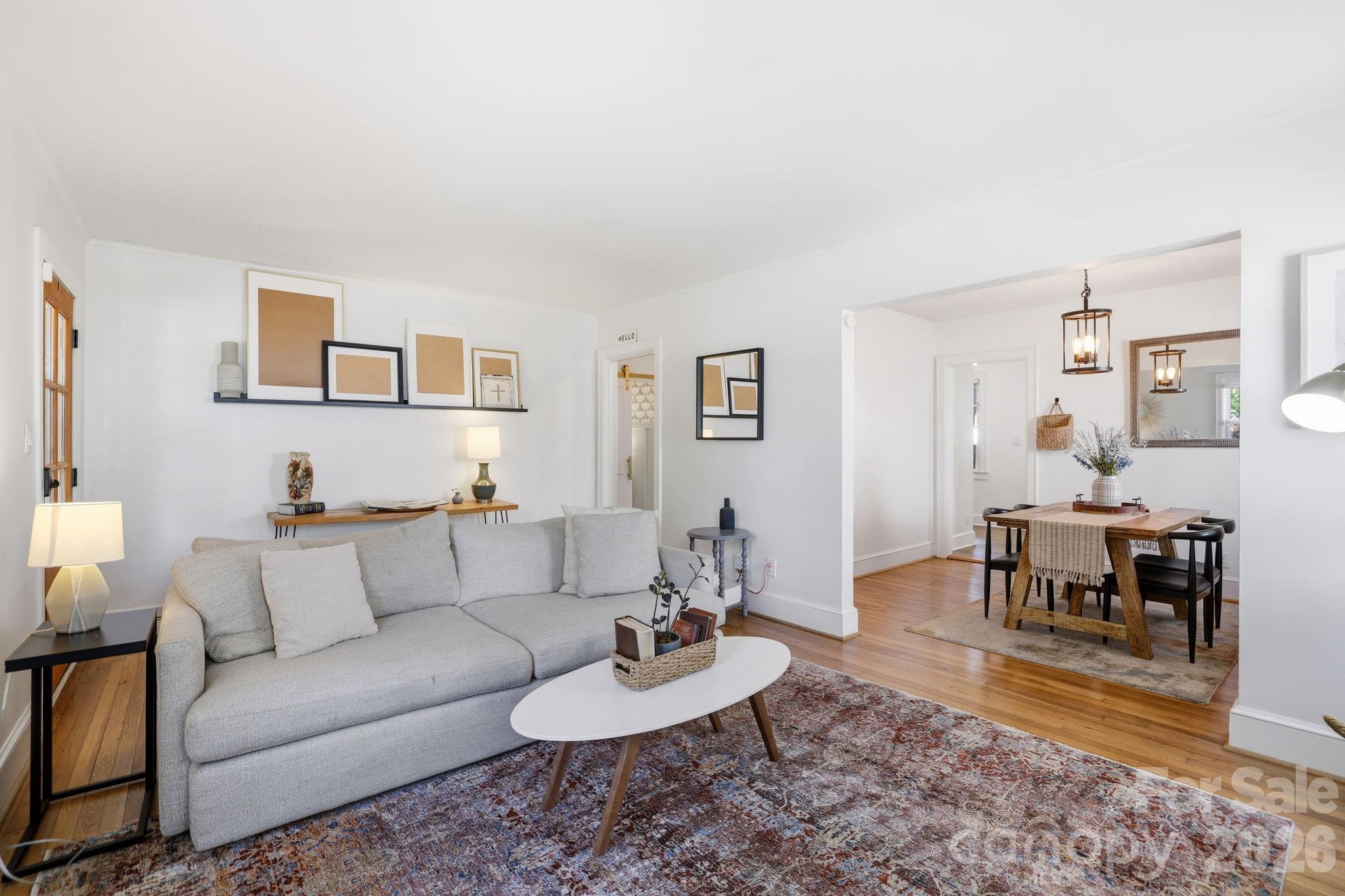 3748 The Plaza — Charlotte