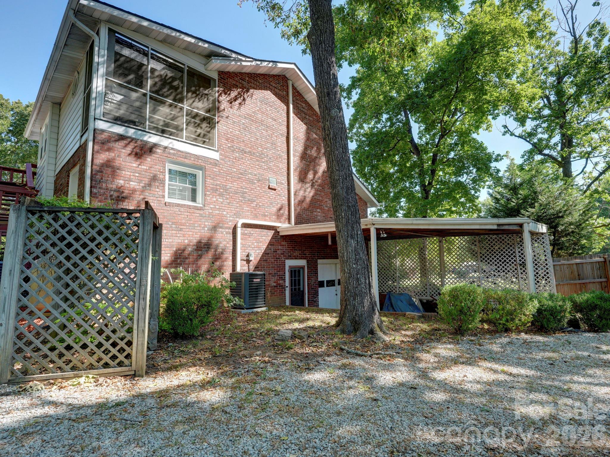 320 Rock Grove Church Road — Rockwell