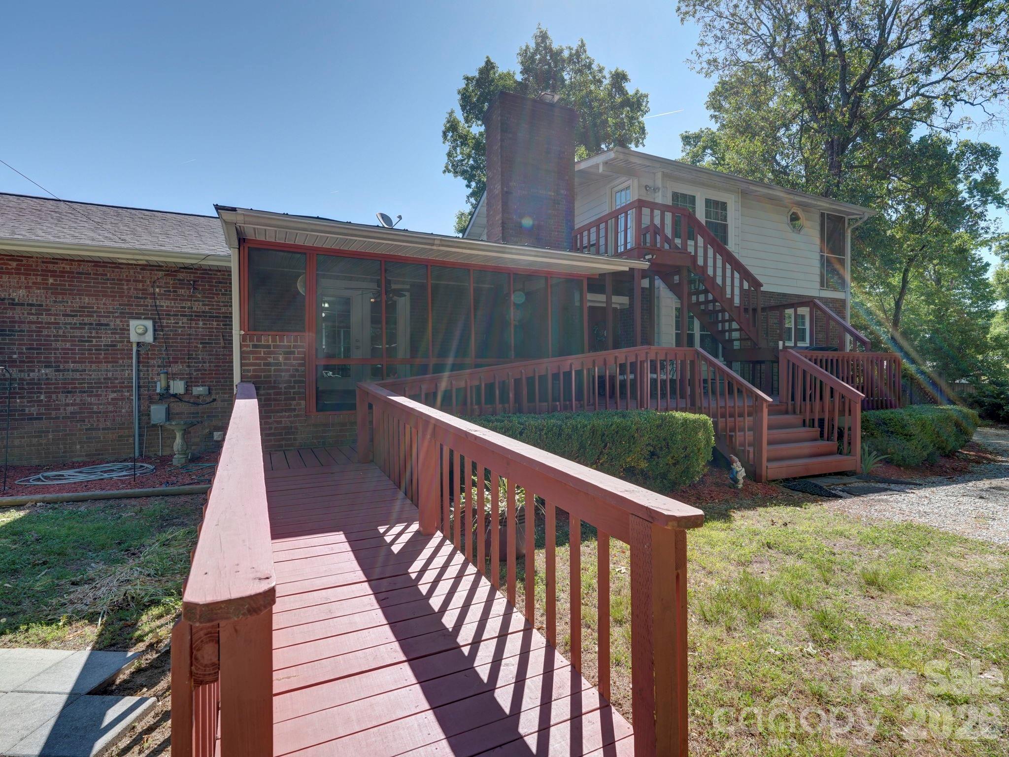 320 Rock Grove Church Road — Rockwell