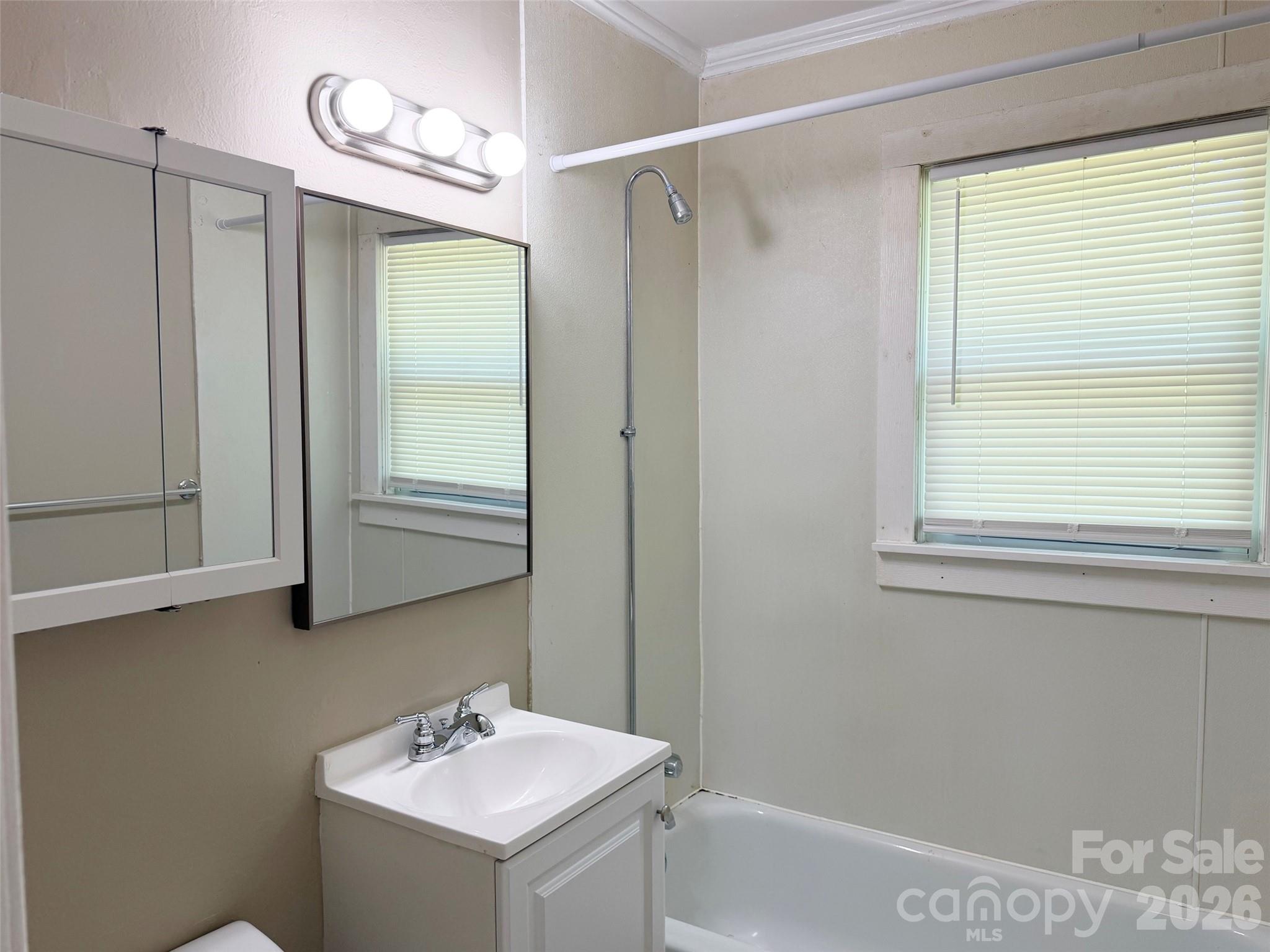 372 Baker Street — Rock Hill
