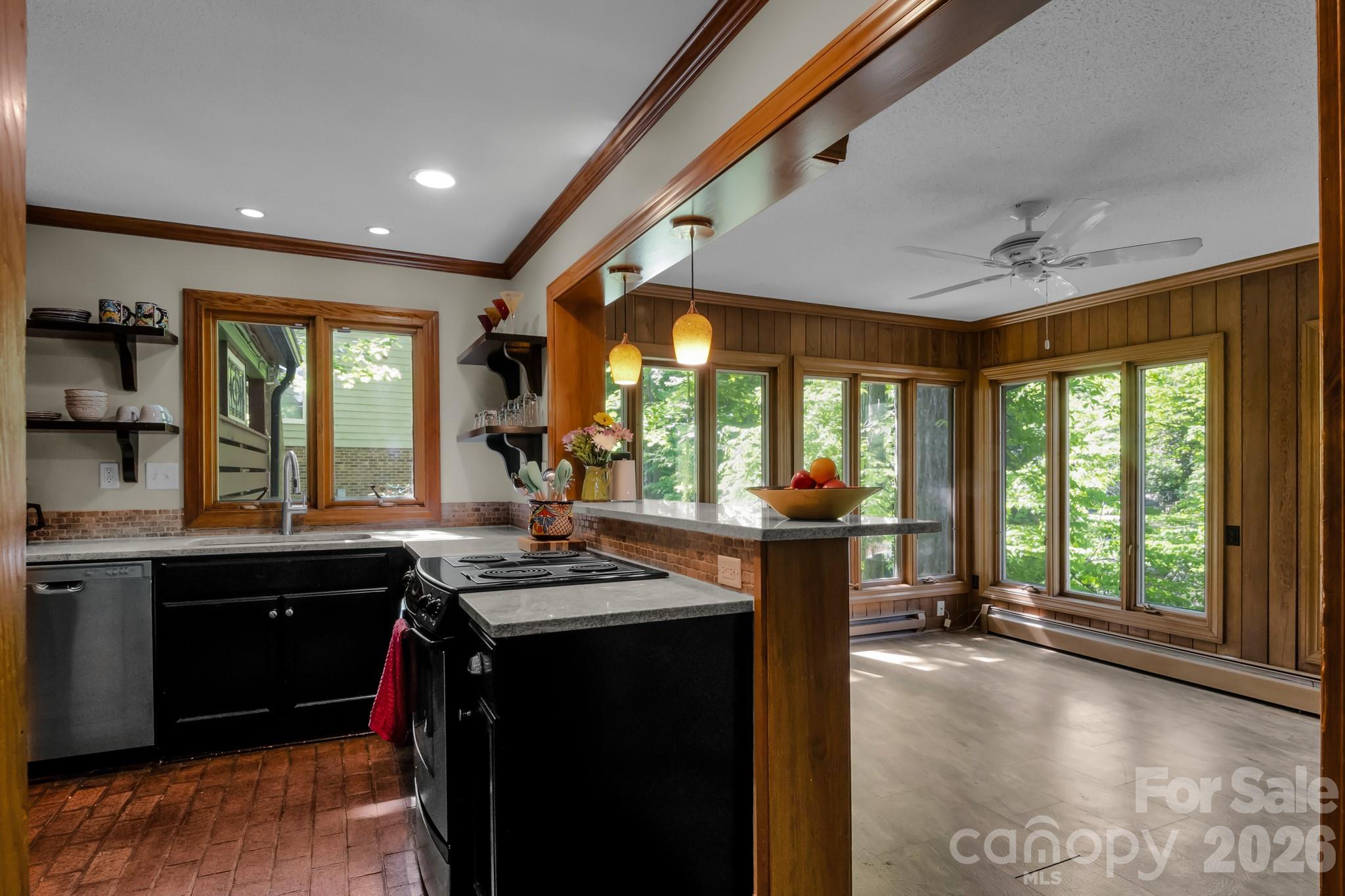 1715 Buena Vista Road — Winston Salem