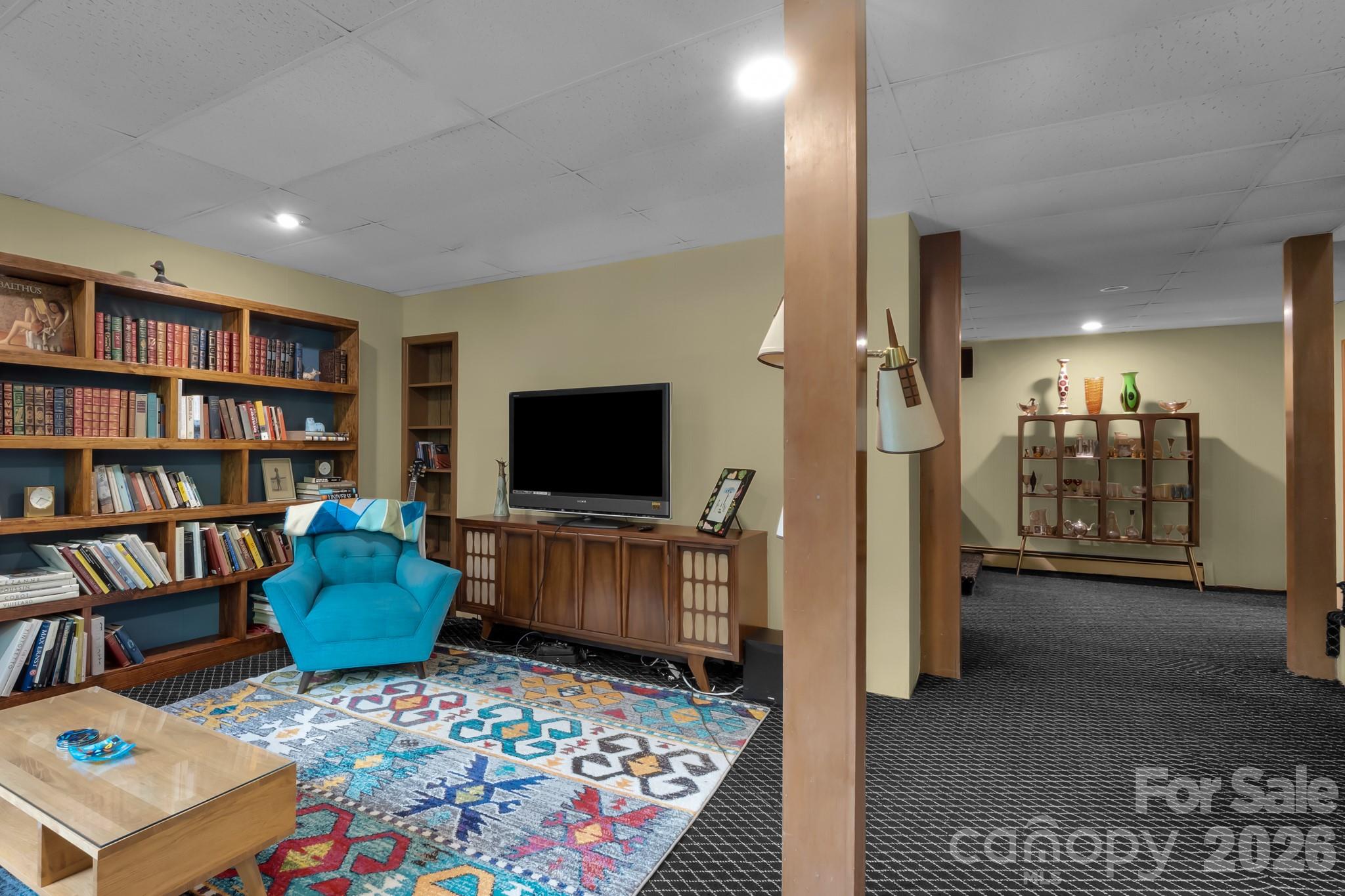 1715 Buena Vista Road — Winston Salem