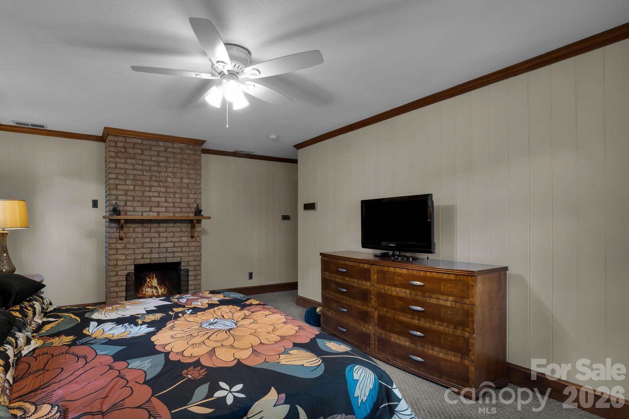 1715 Buena Vista Road — Winston Salem