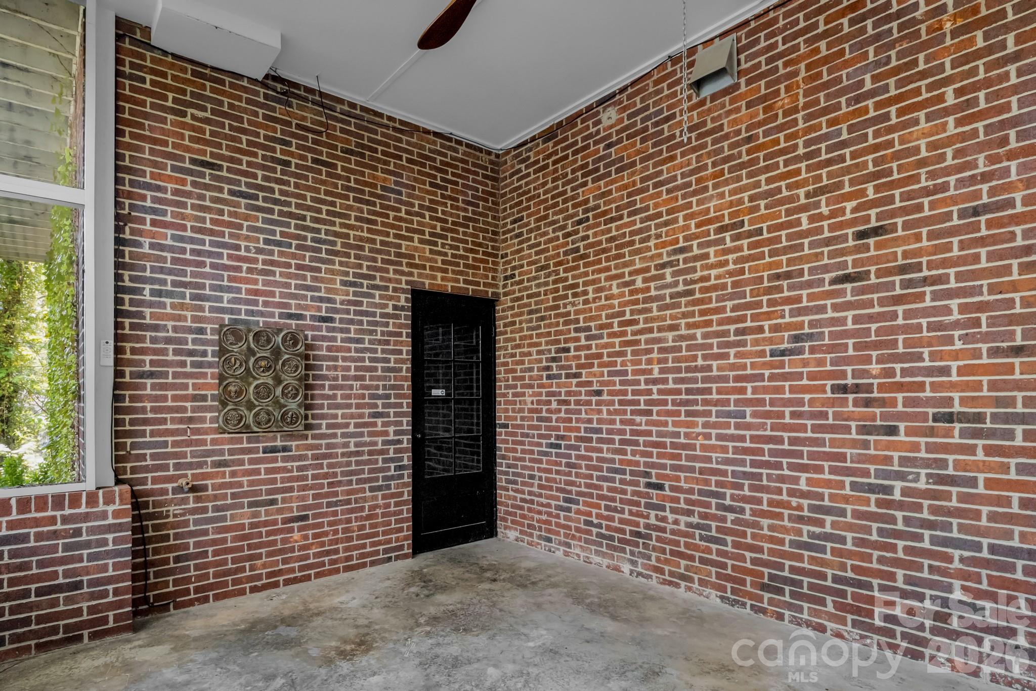 1715 Buena Vista Road — Winston Salem