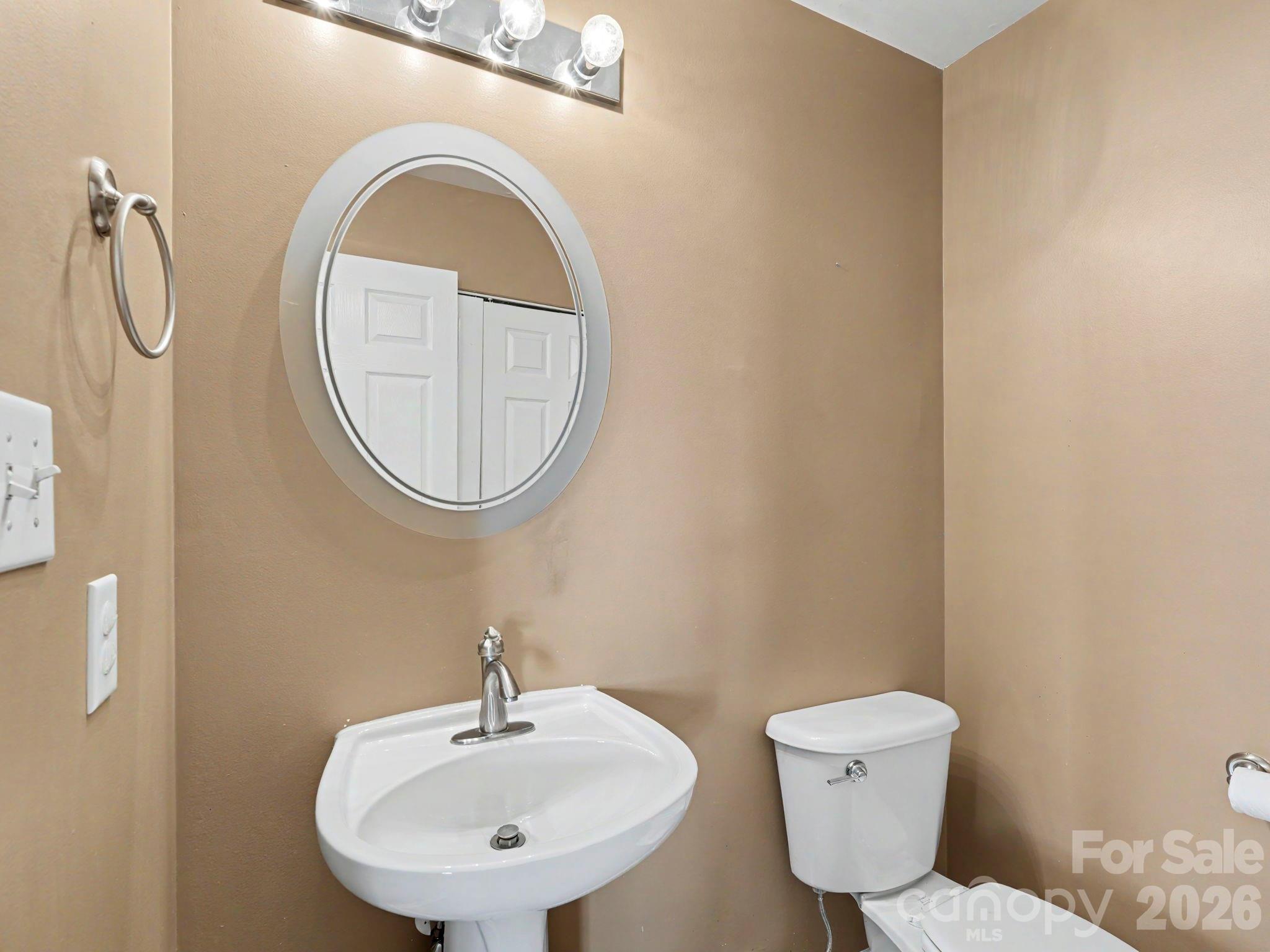 8339 Brickle Lane — Huntersville