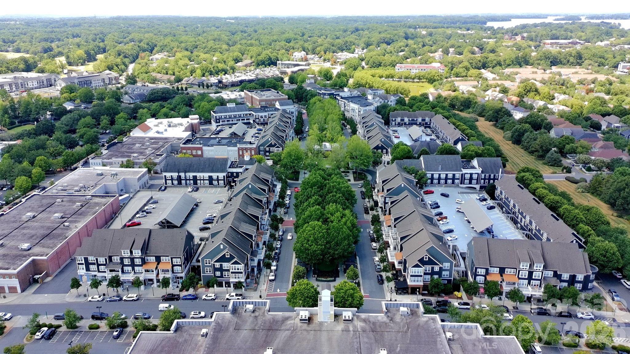 8339 Brickle Lane — Huntersville