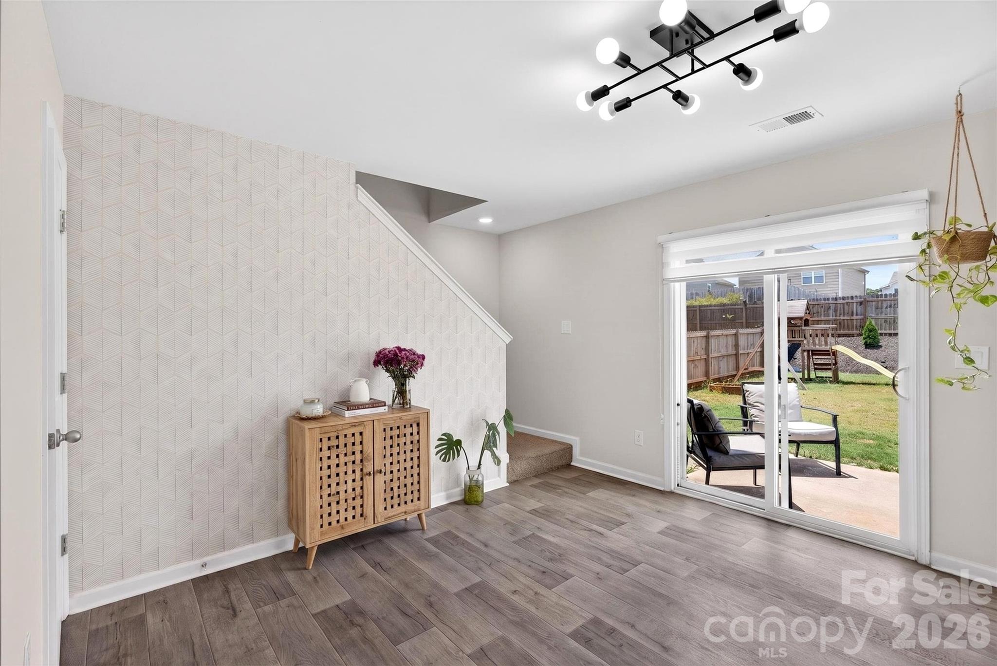 1221 Canter Place — Roebuck