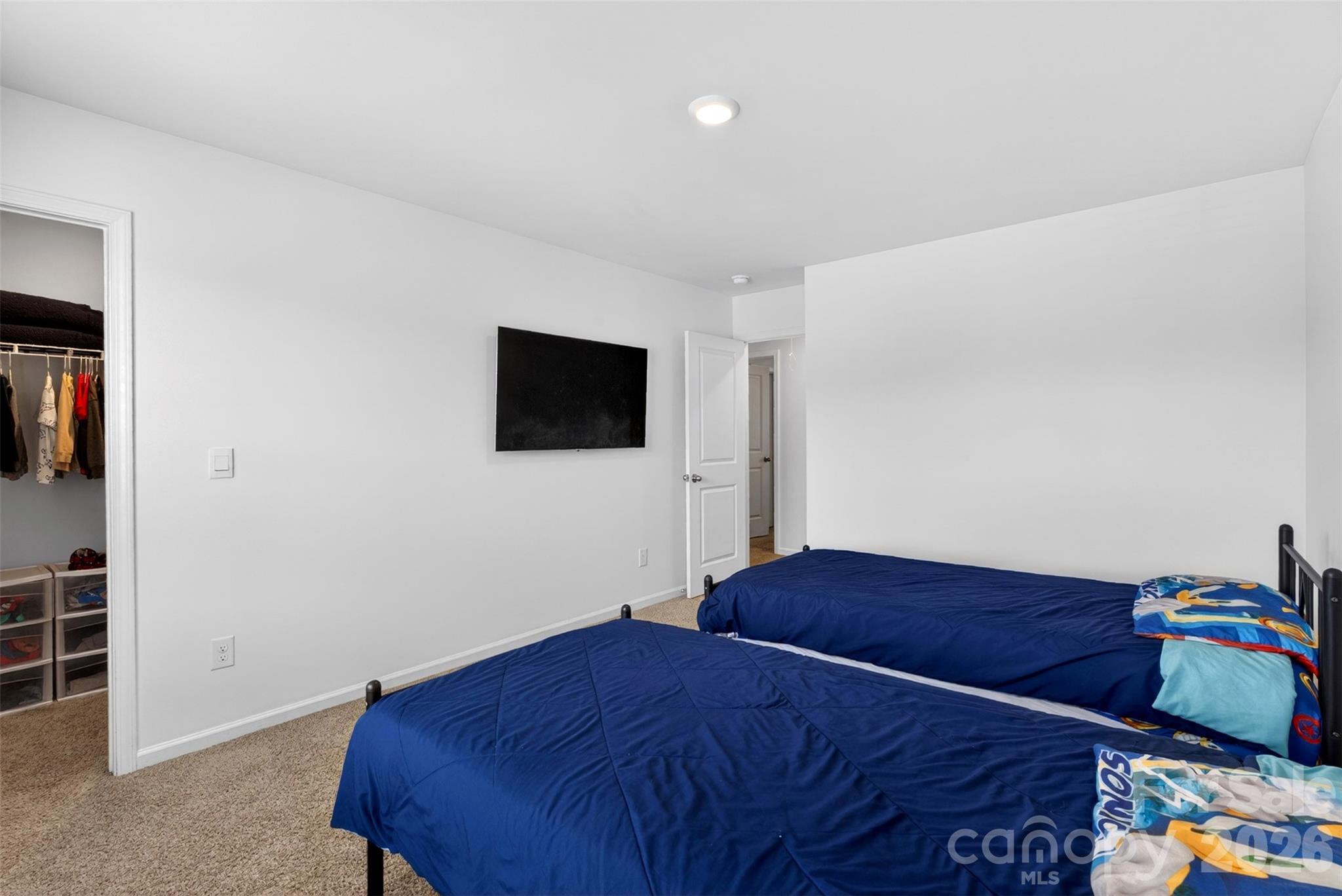 1221 Canter Place — Roebuck