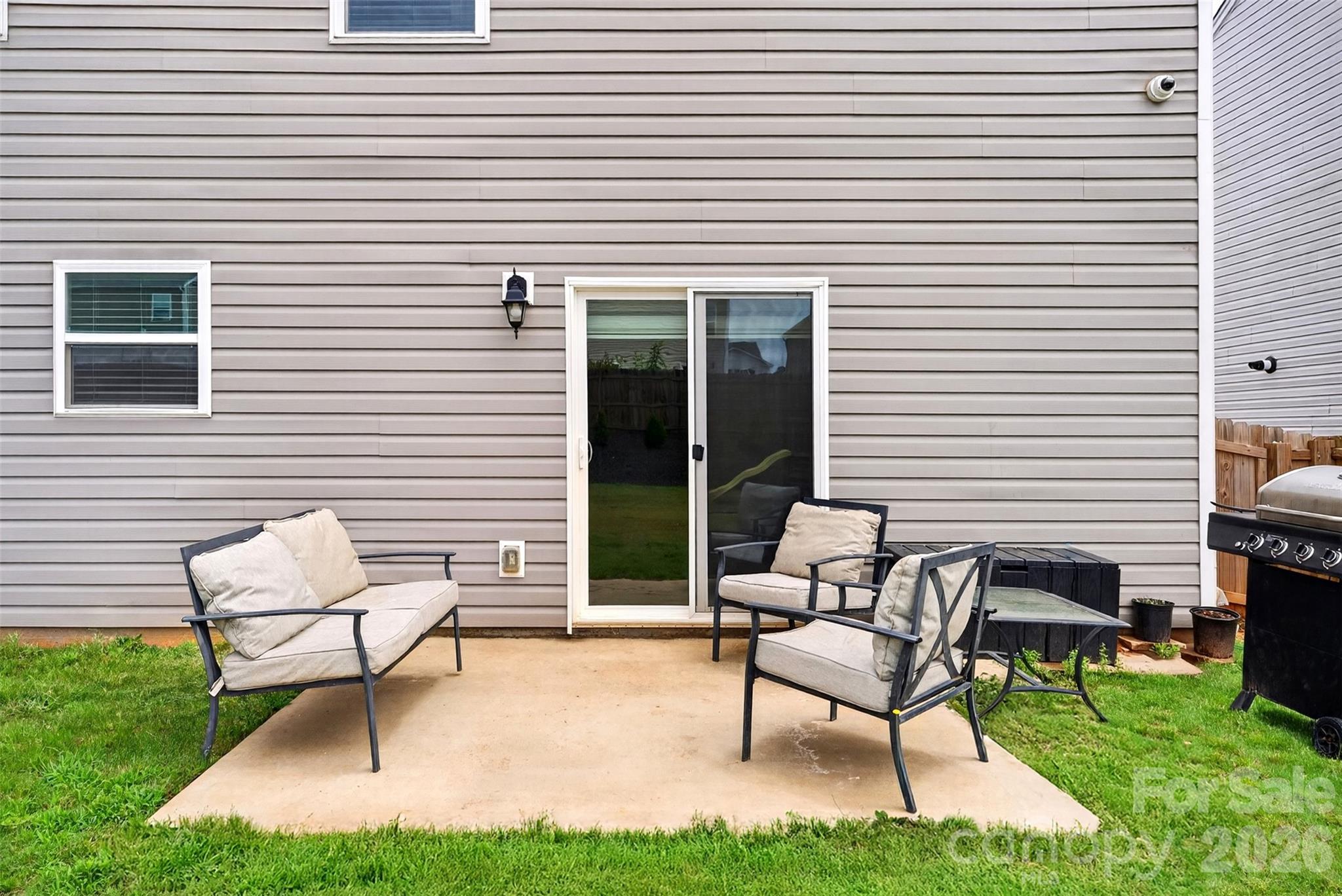 1221 Canter Place — Roebuck