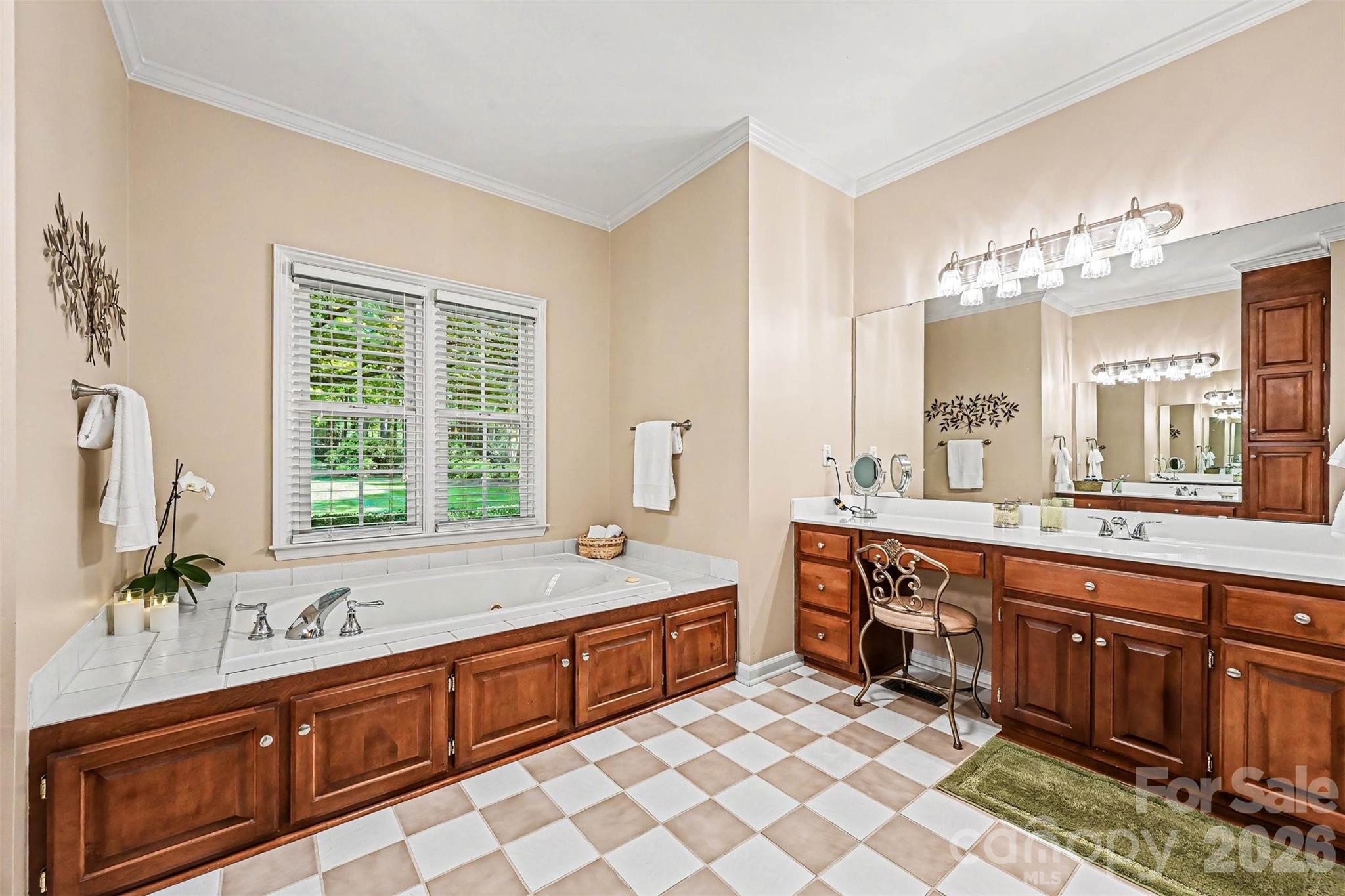 6017 Havencrest Court NW — Concord