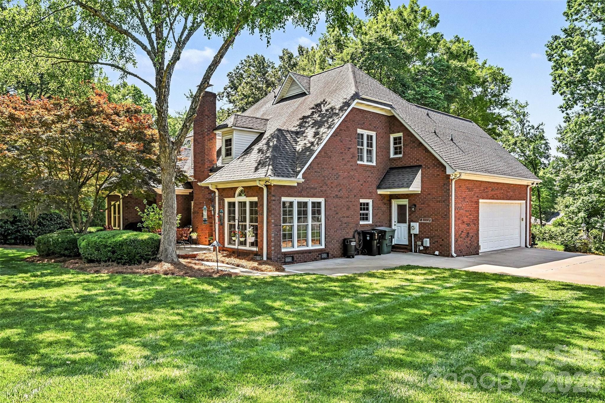 6017 Havencrest Court NW — Concord