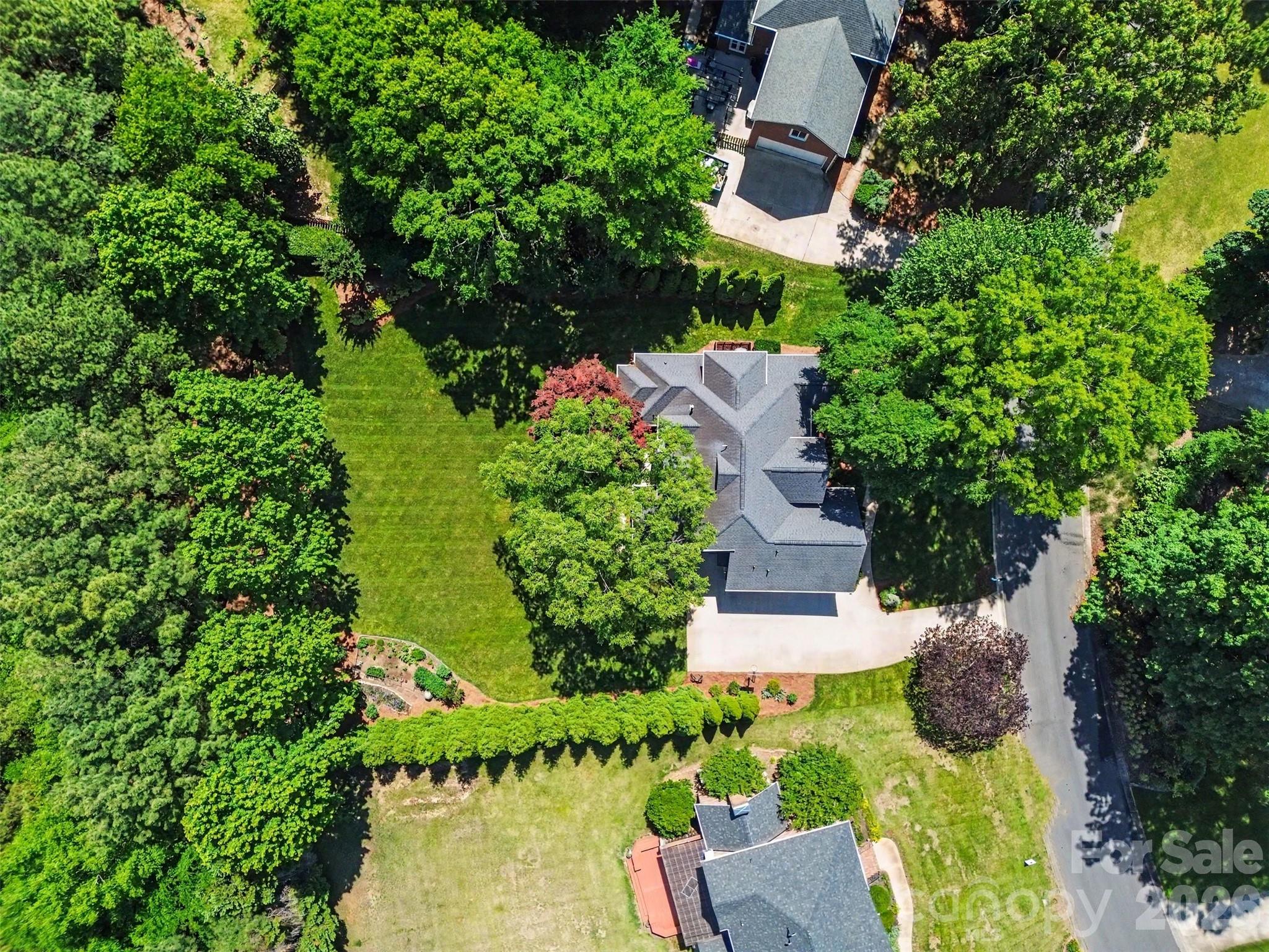 6017 Havencrest Court NW — Concord