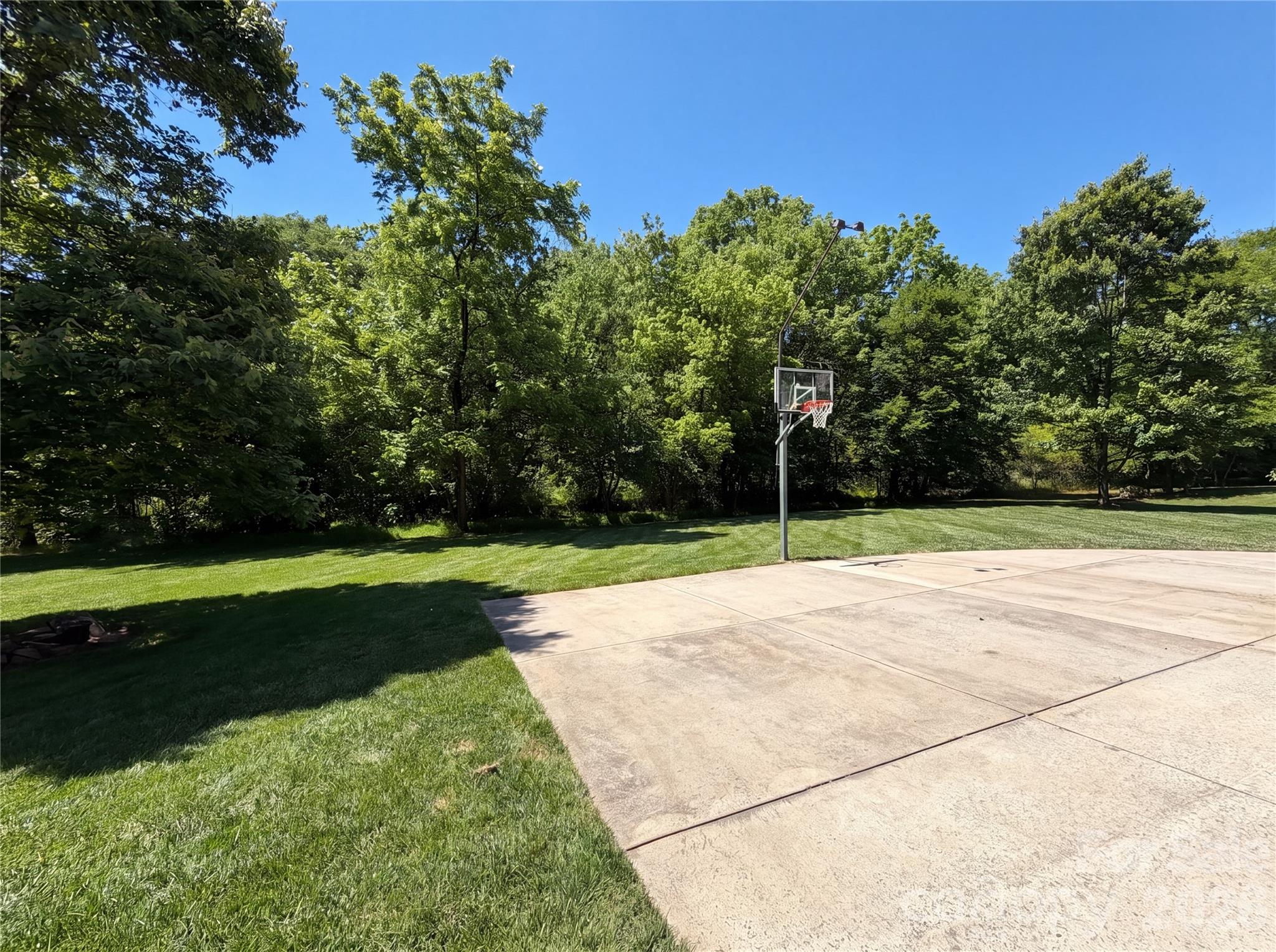 15130 Stonegreen Lane — Huntersville