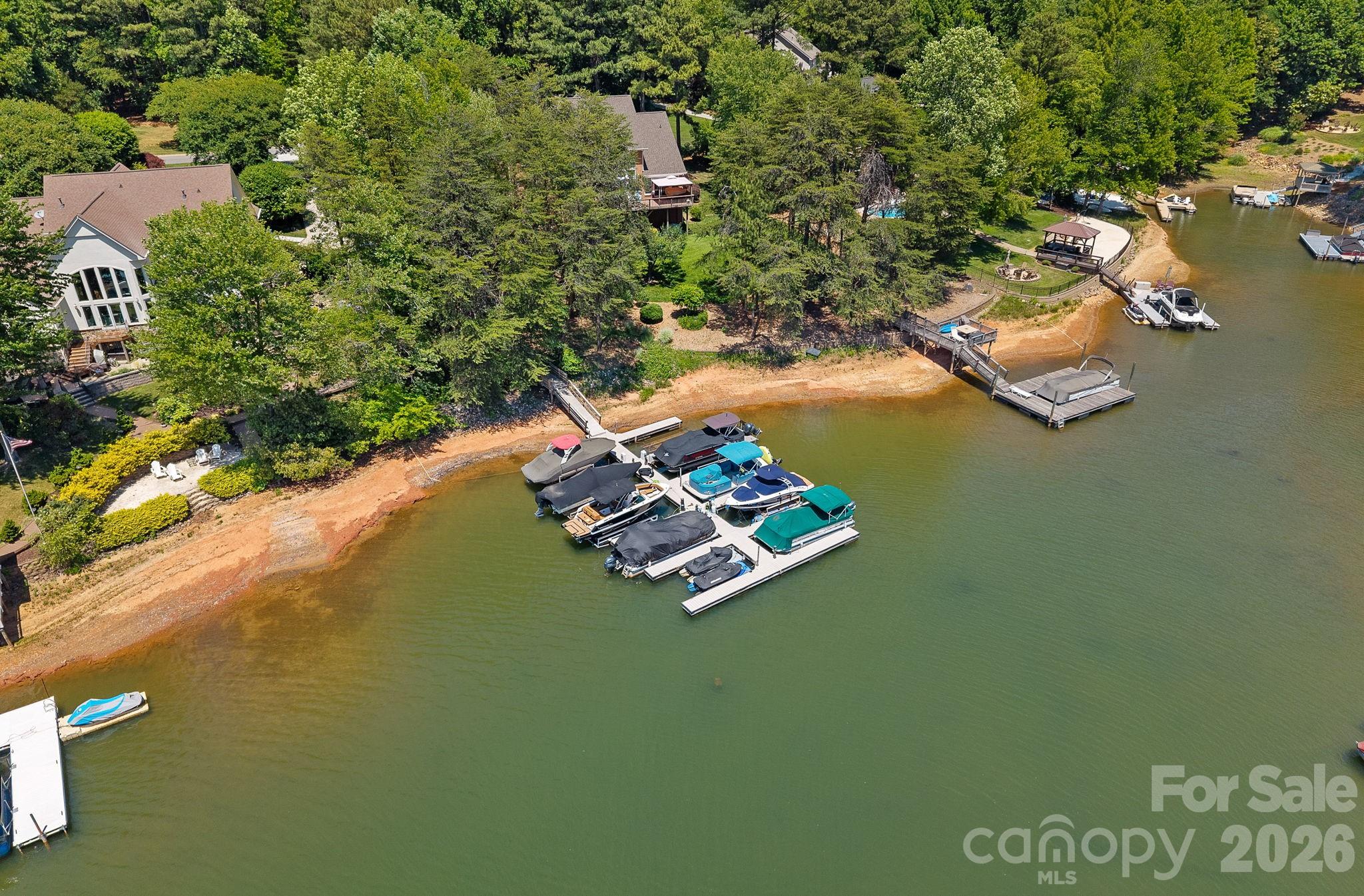 192 Sunrise Circle — Mooresville