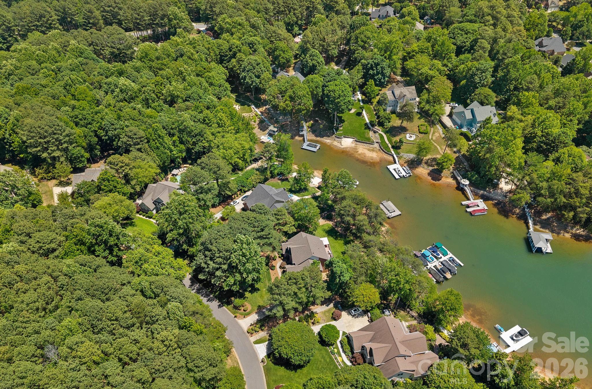 192 Sunrise Circle — Mooresville