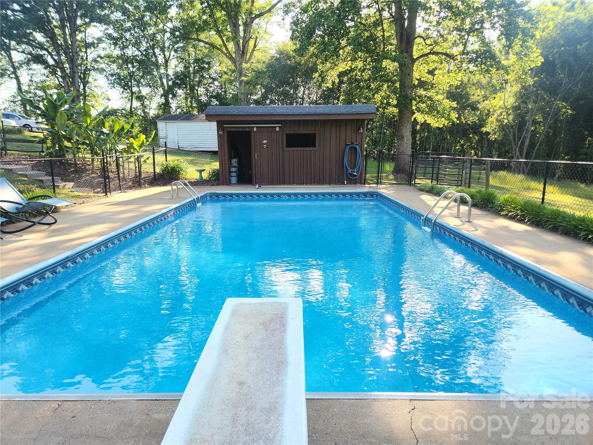 3225 Frank Drive — Shelby