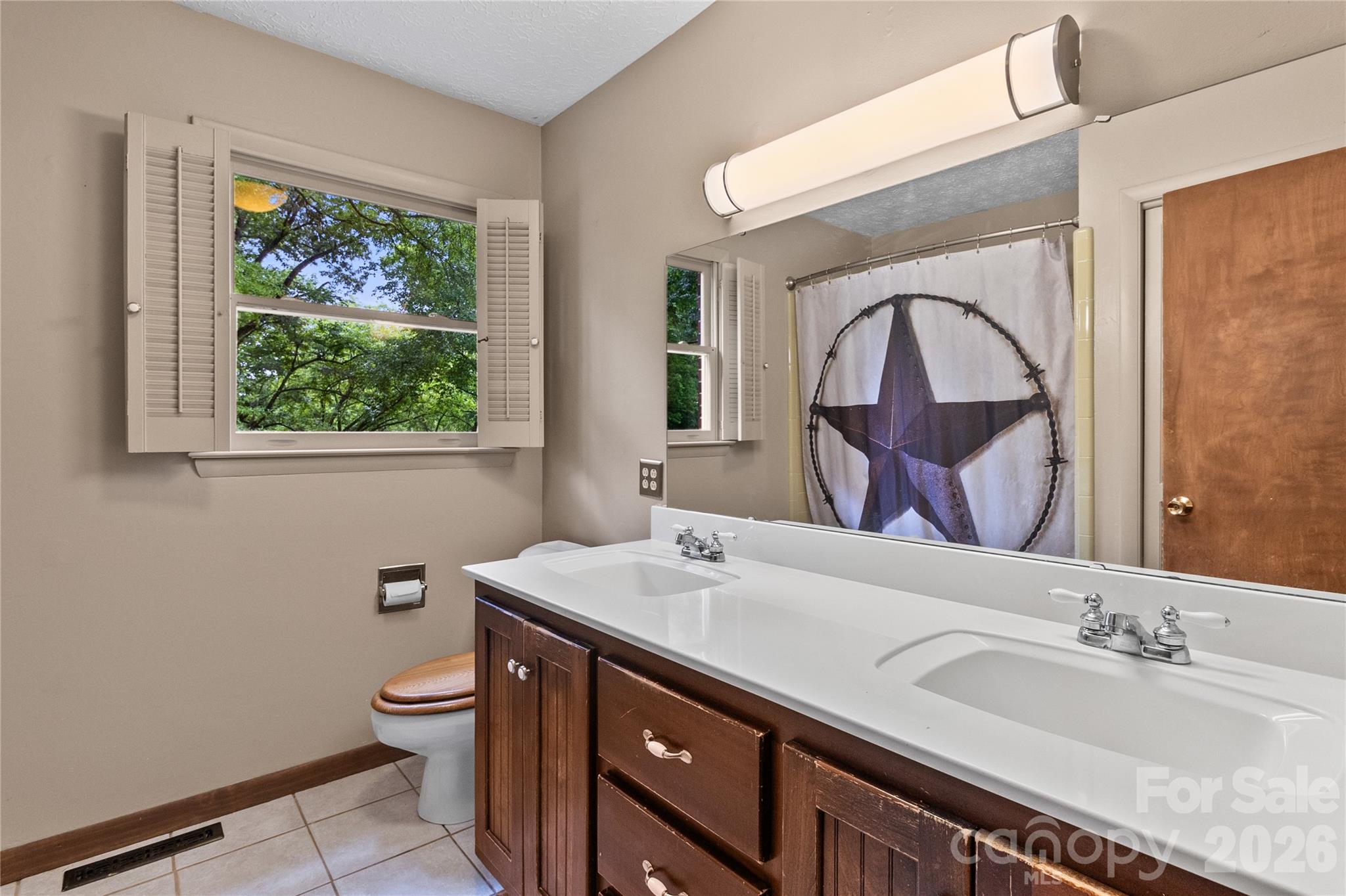 3225 Frank Drive — Shelby