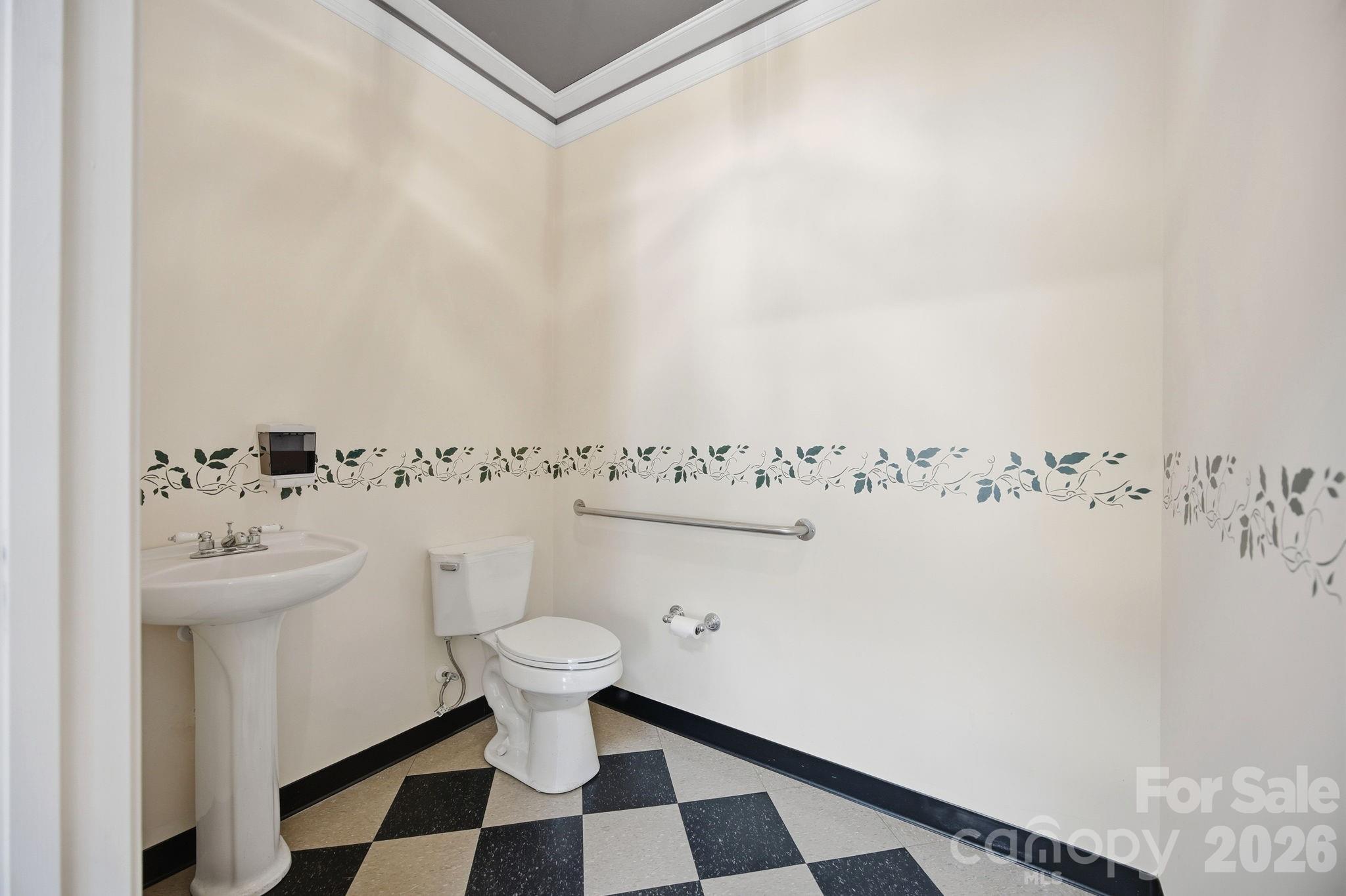 5865 Faith Road — Salisbury