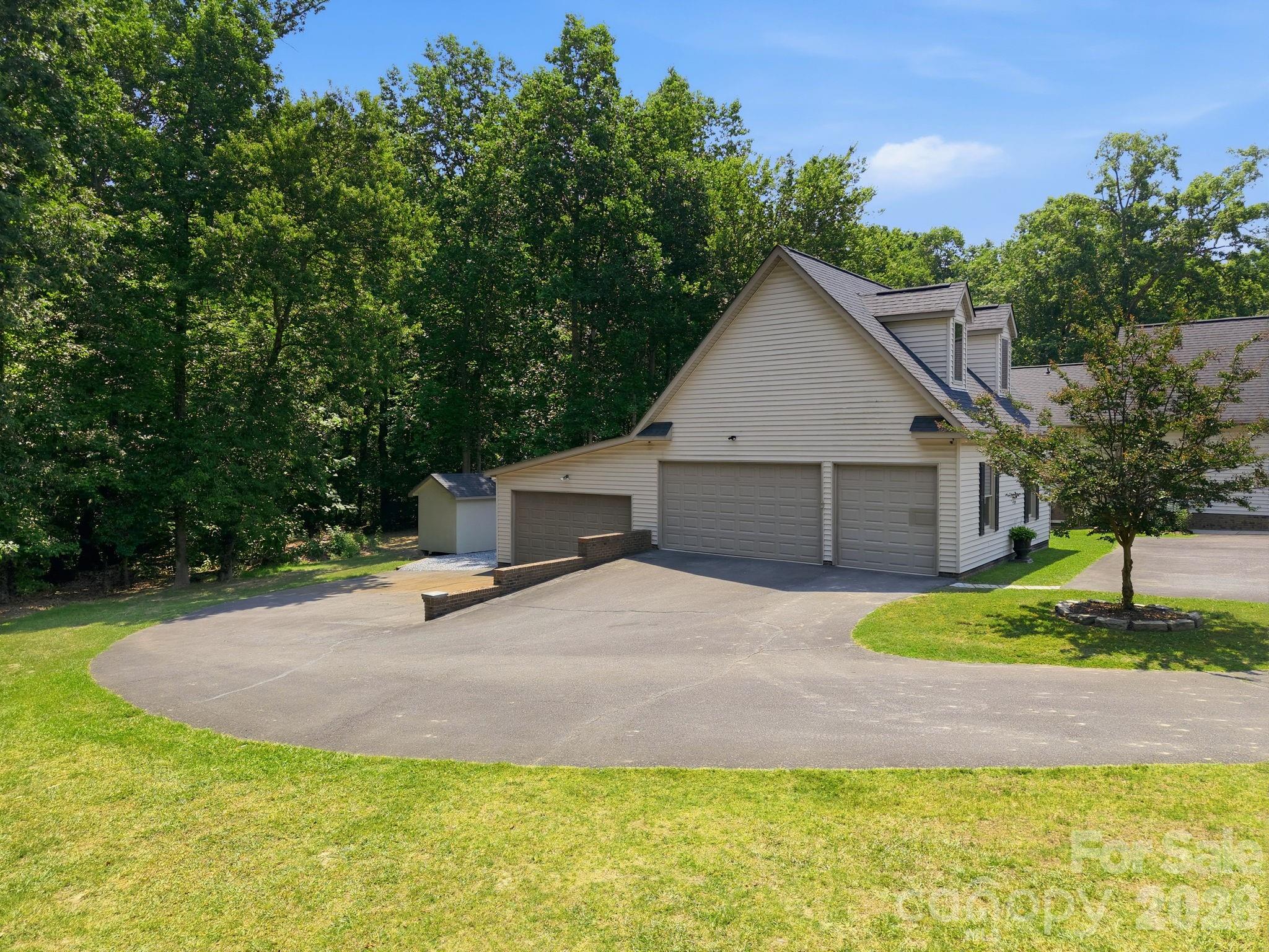 5865 Faith Road — Salisbury