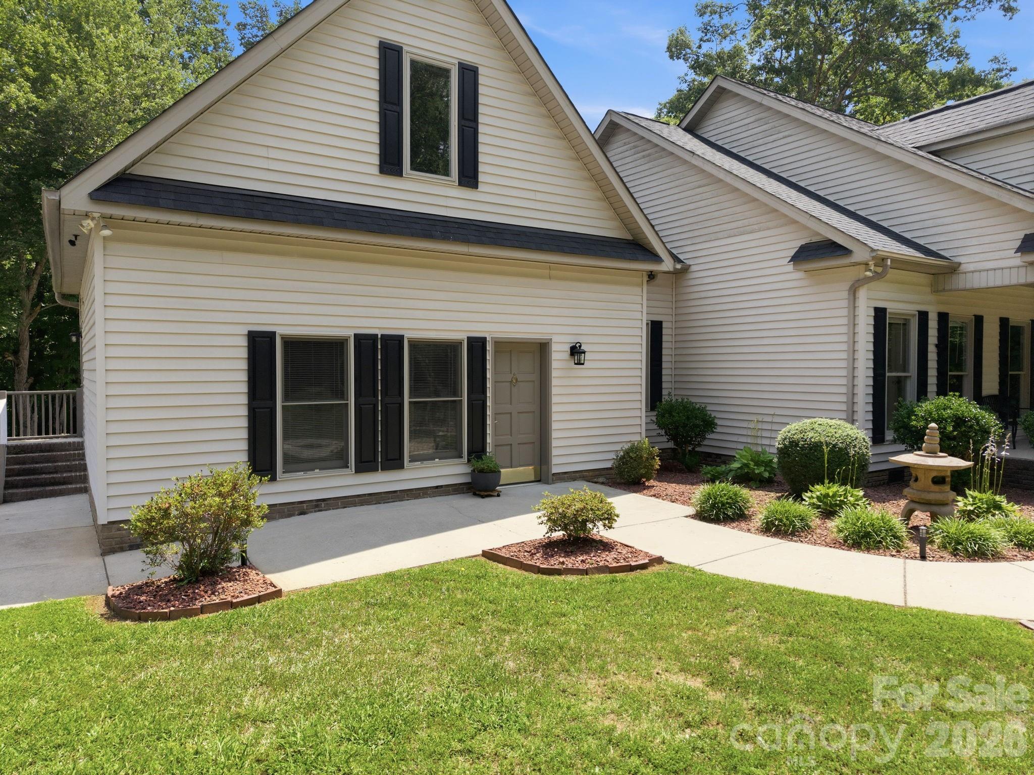 5865 Faith Road — Salisbury