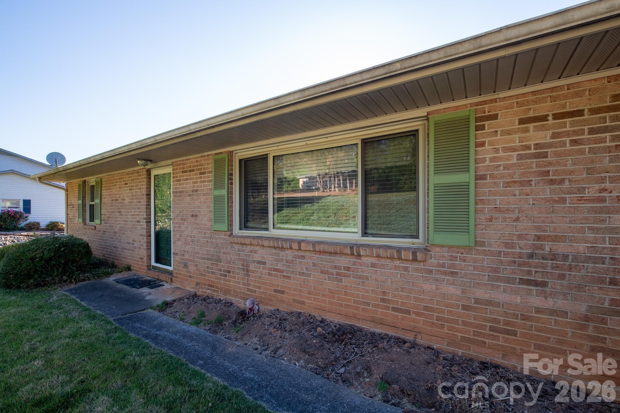4024 Piney Road — Morganton