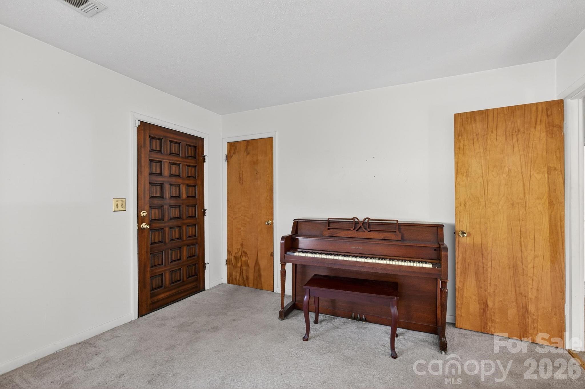4024 Piney Road — Morganton