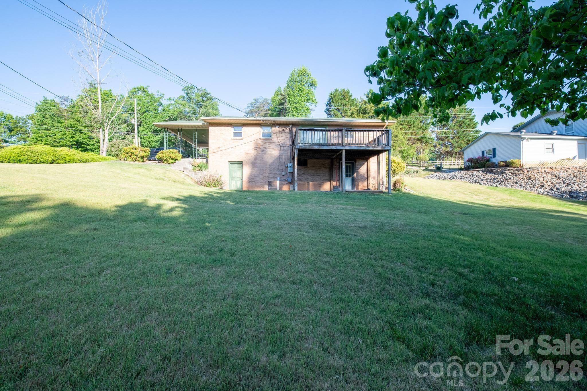 4024 Piney Road — Morganton