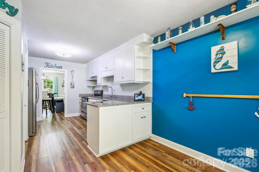 806 Colony Oaks Drive — Monroe
