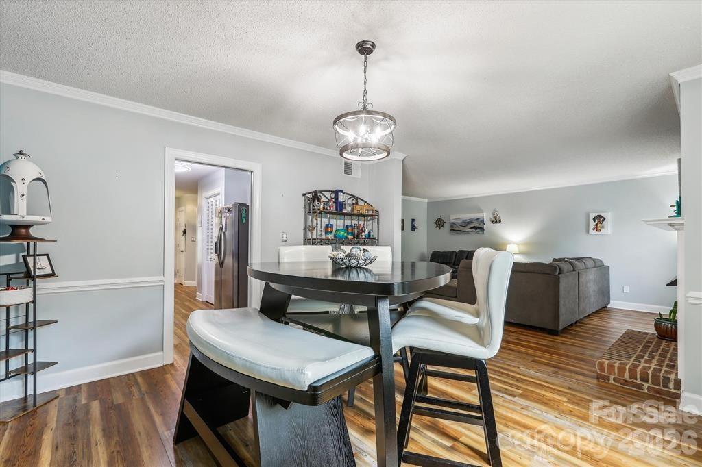 806 Colony Oaks Drive — Monroe