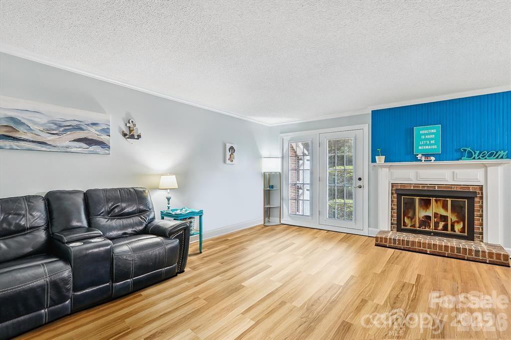 806 Colony Oaks Drive — Monroe