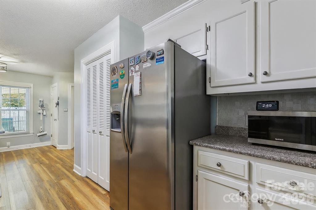 806 Colony Oaks Drive — Monroe