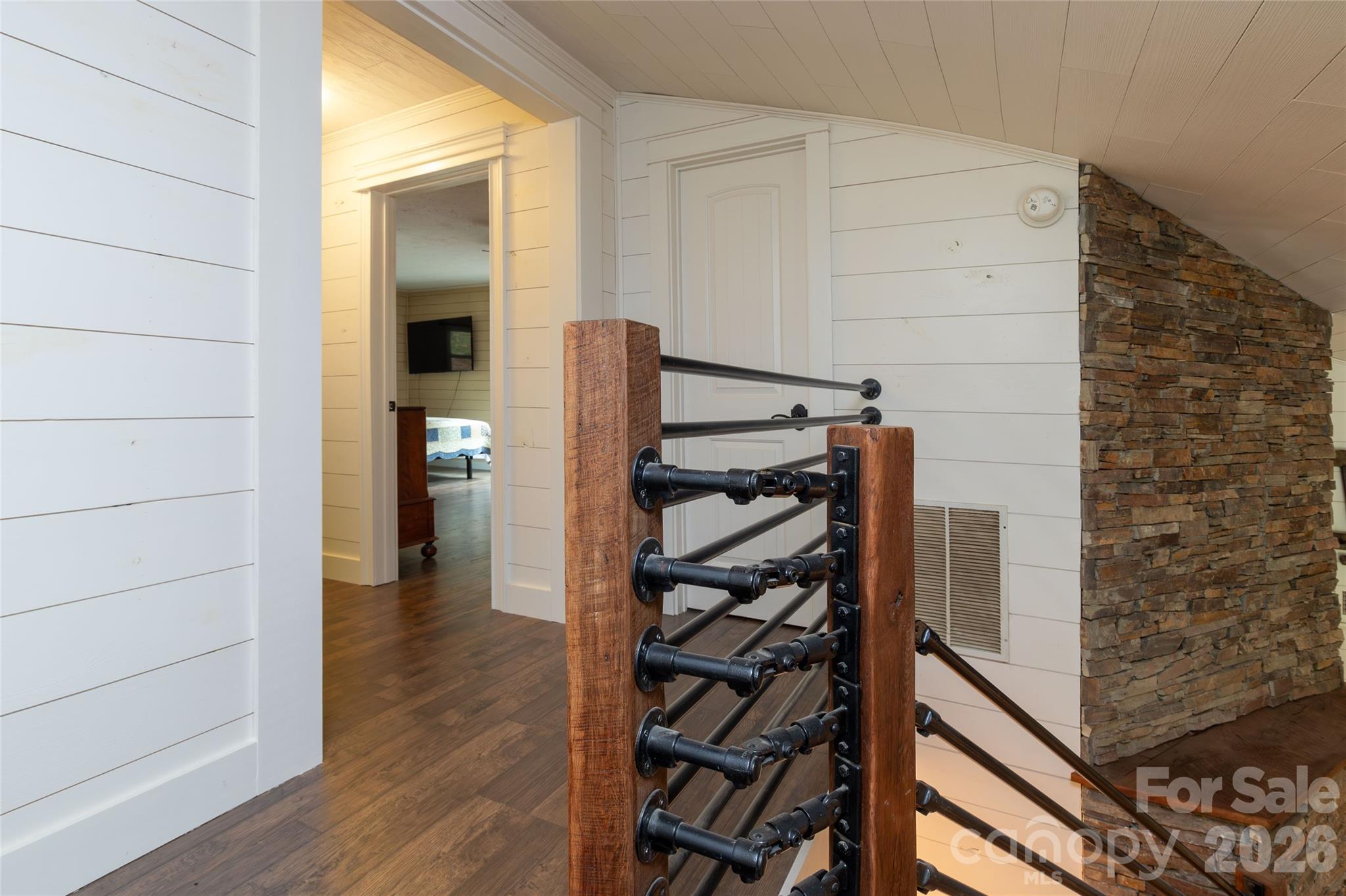214 Chin Tree Road — Sylva