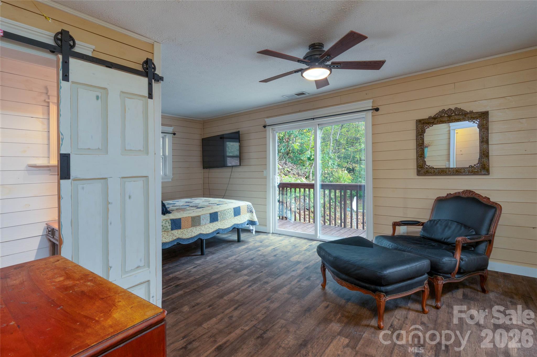 214 Chin Tree Road — Sylva