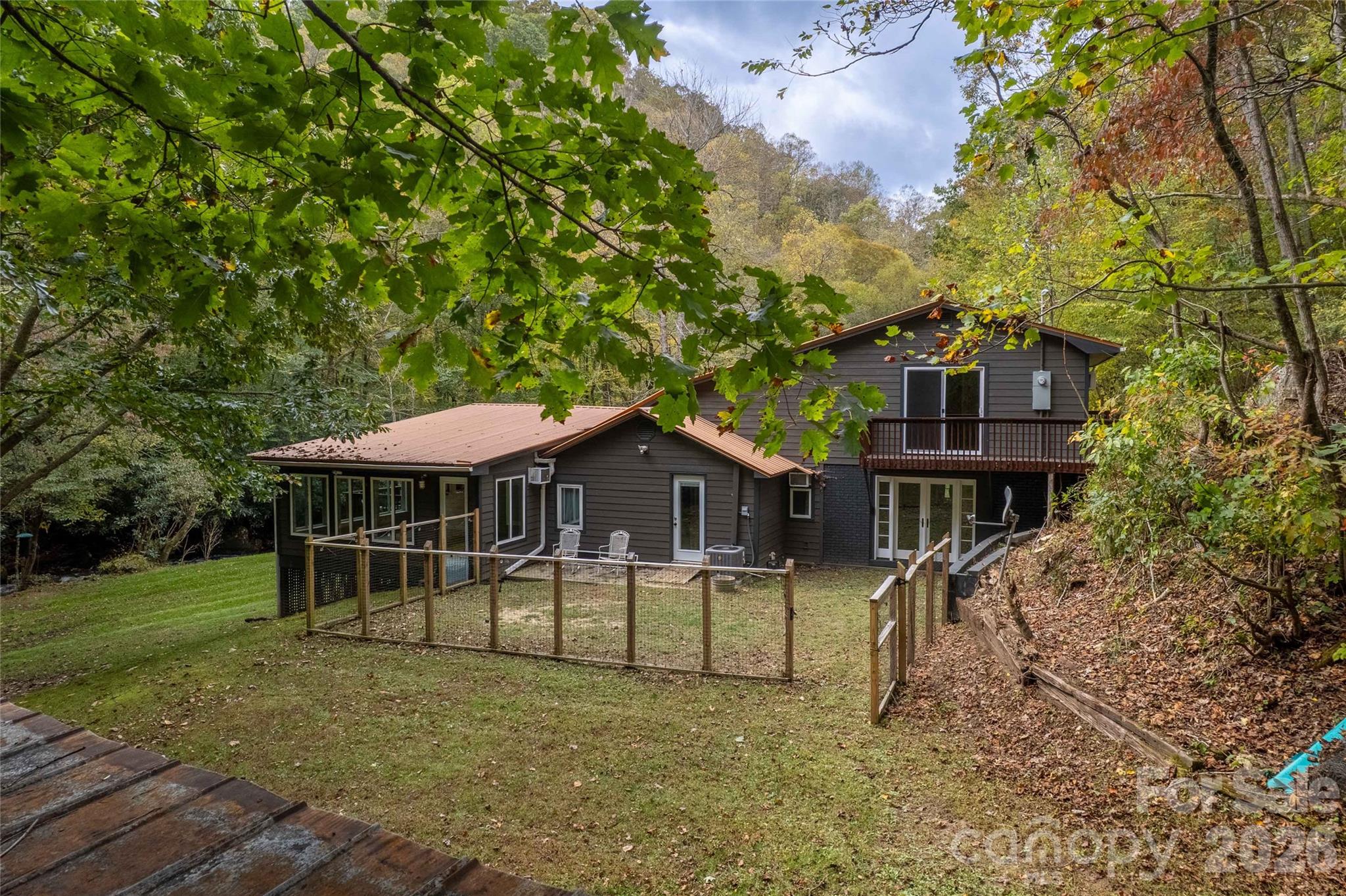 214 Chin Tree Road — Sylva