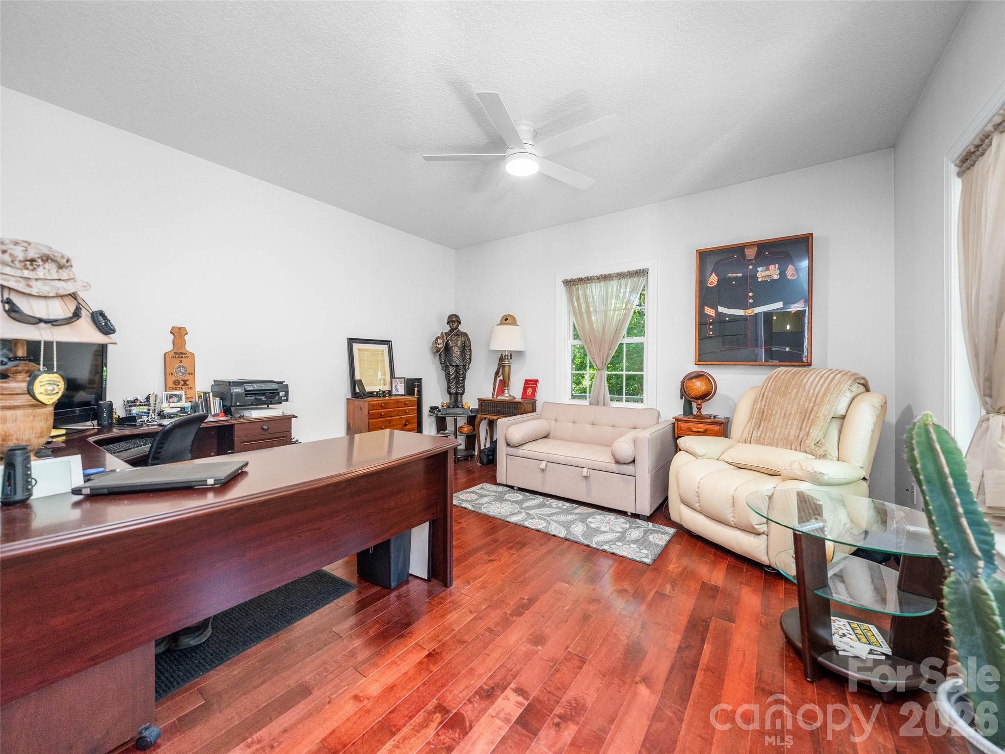 350 Vista Point Drive — Weaverville