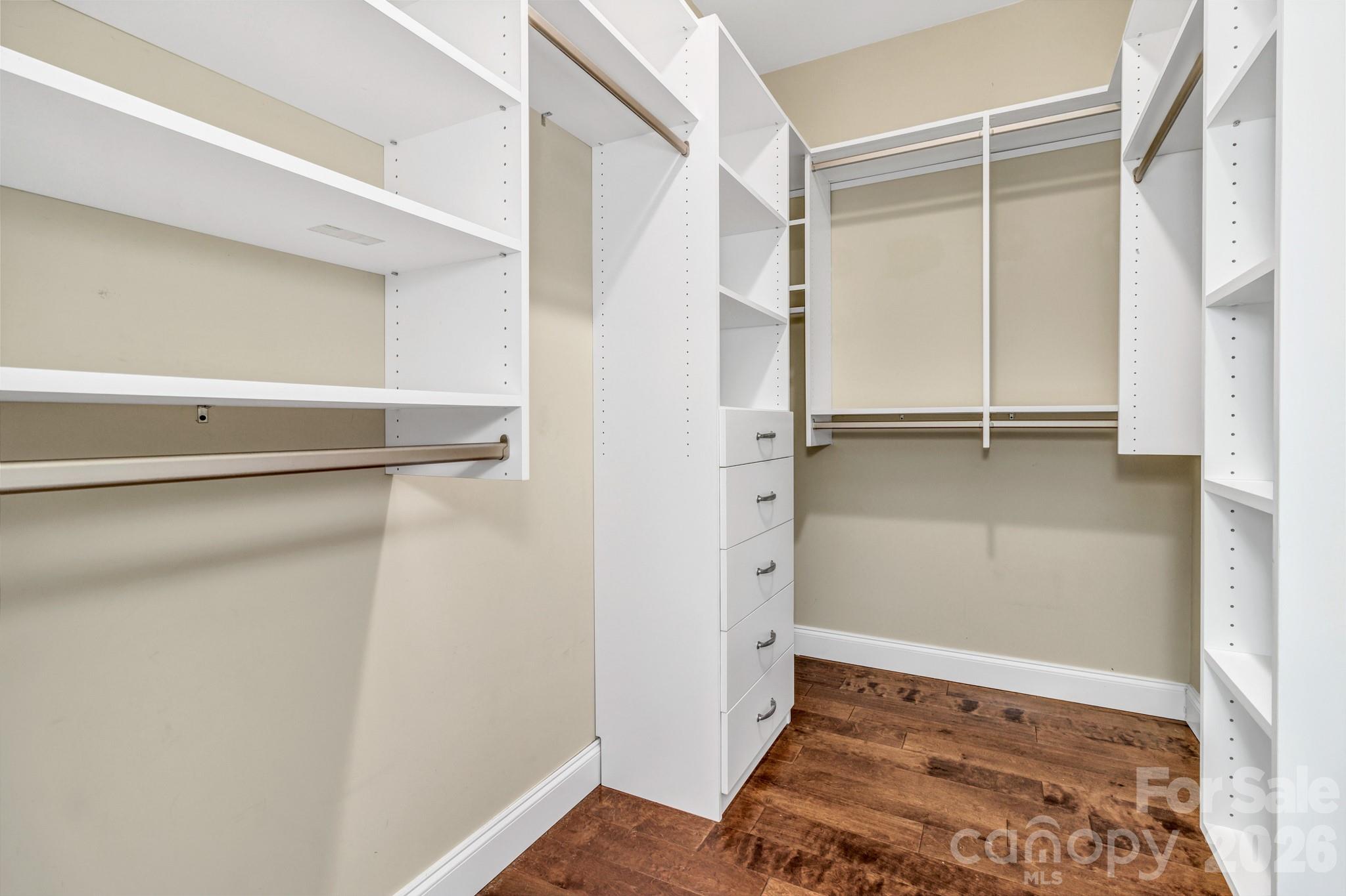 48 Asher Lane — Arden