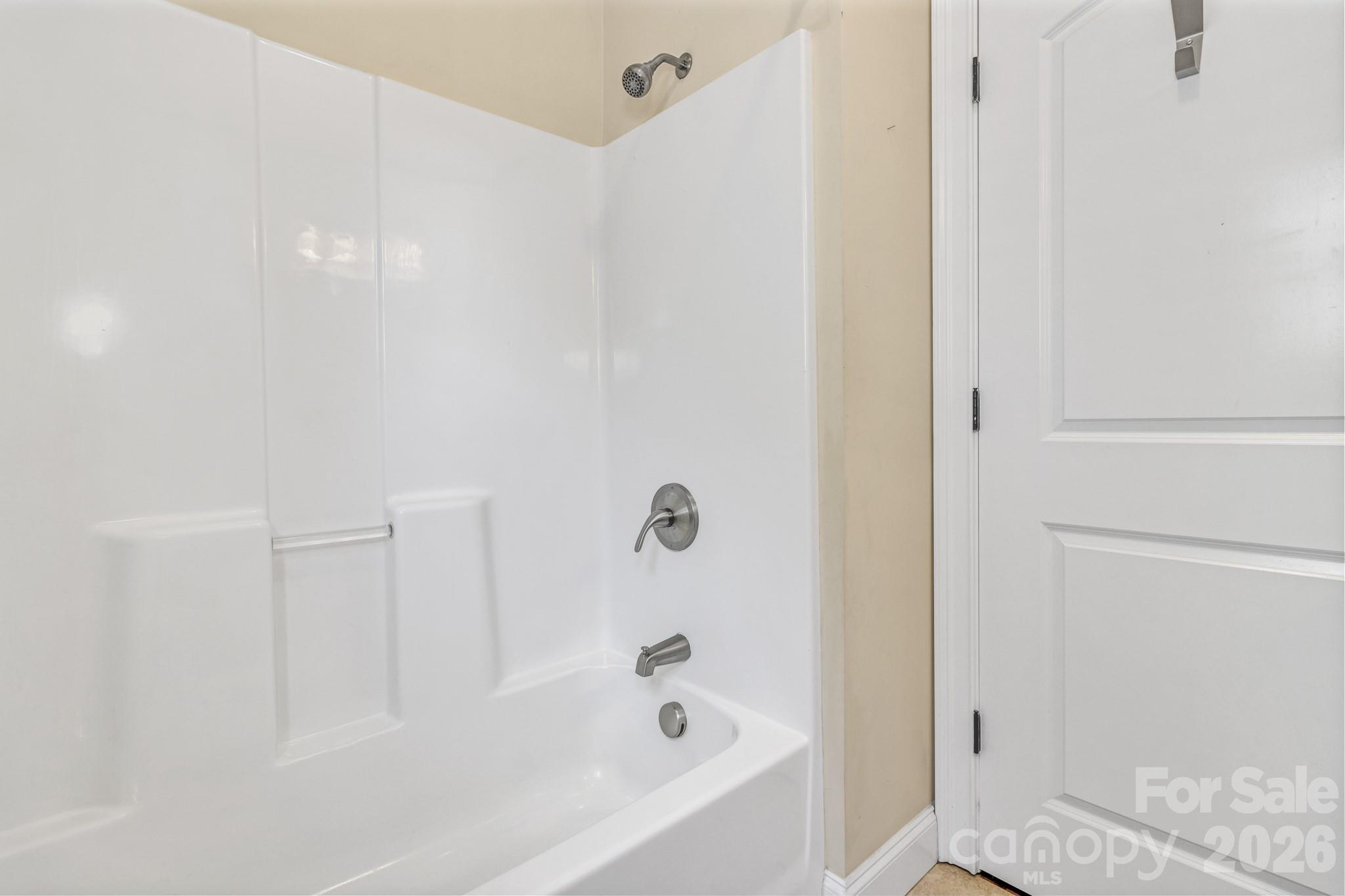 48 Asher Lane — Arden