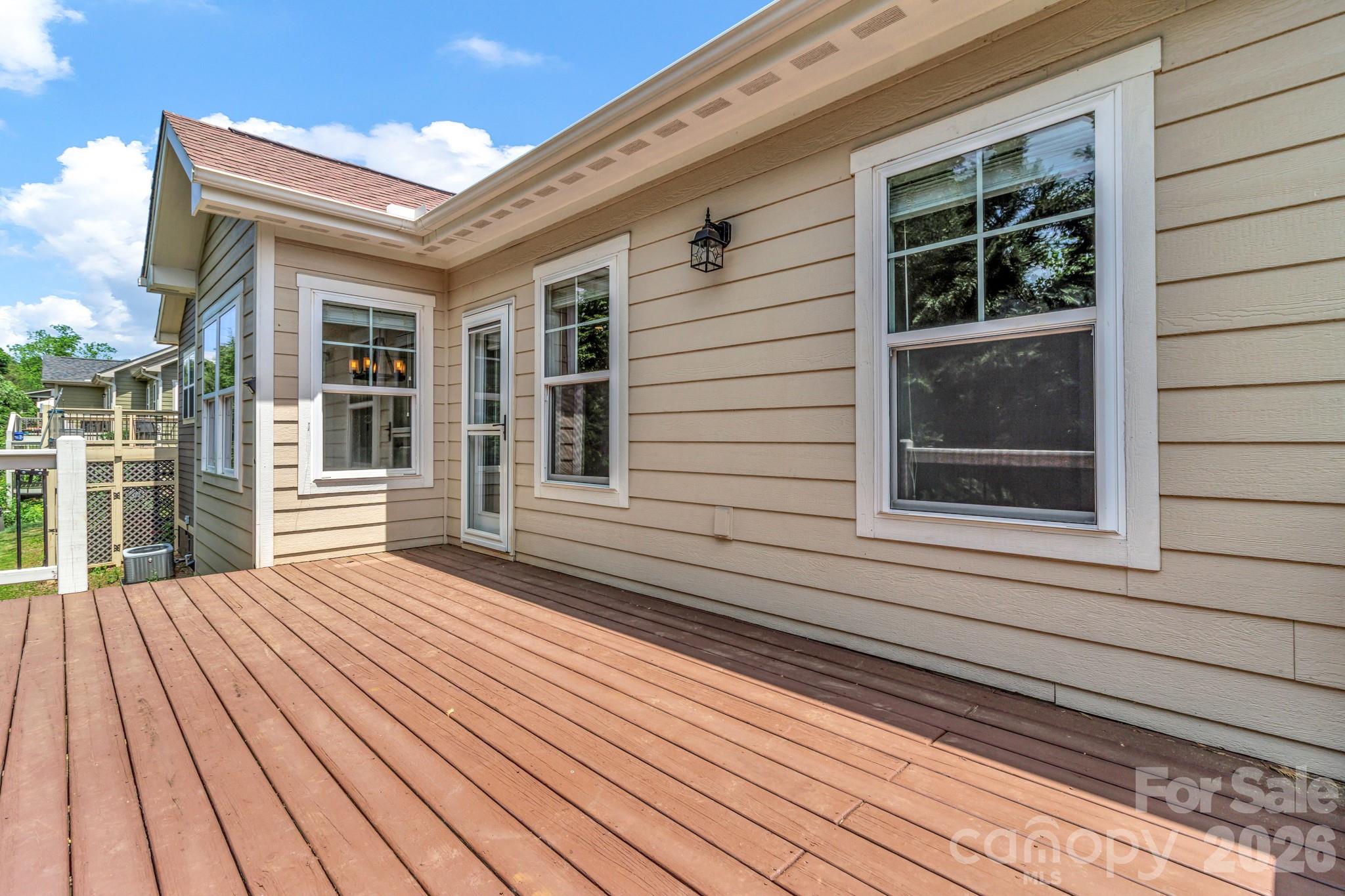 48 Asher Lane — Arden