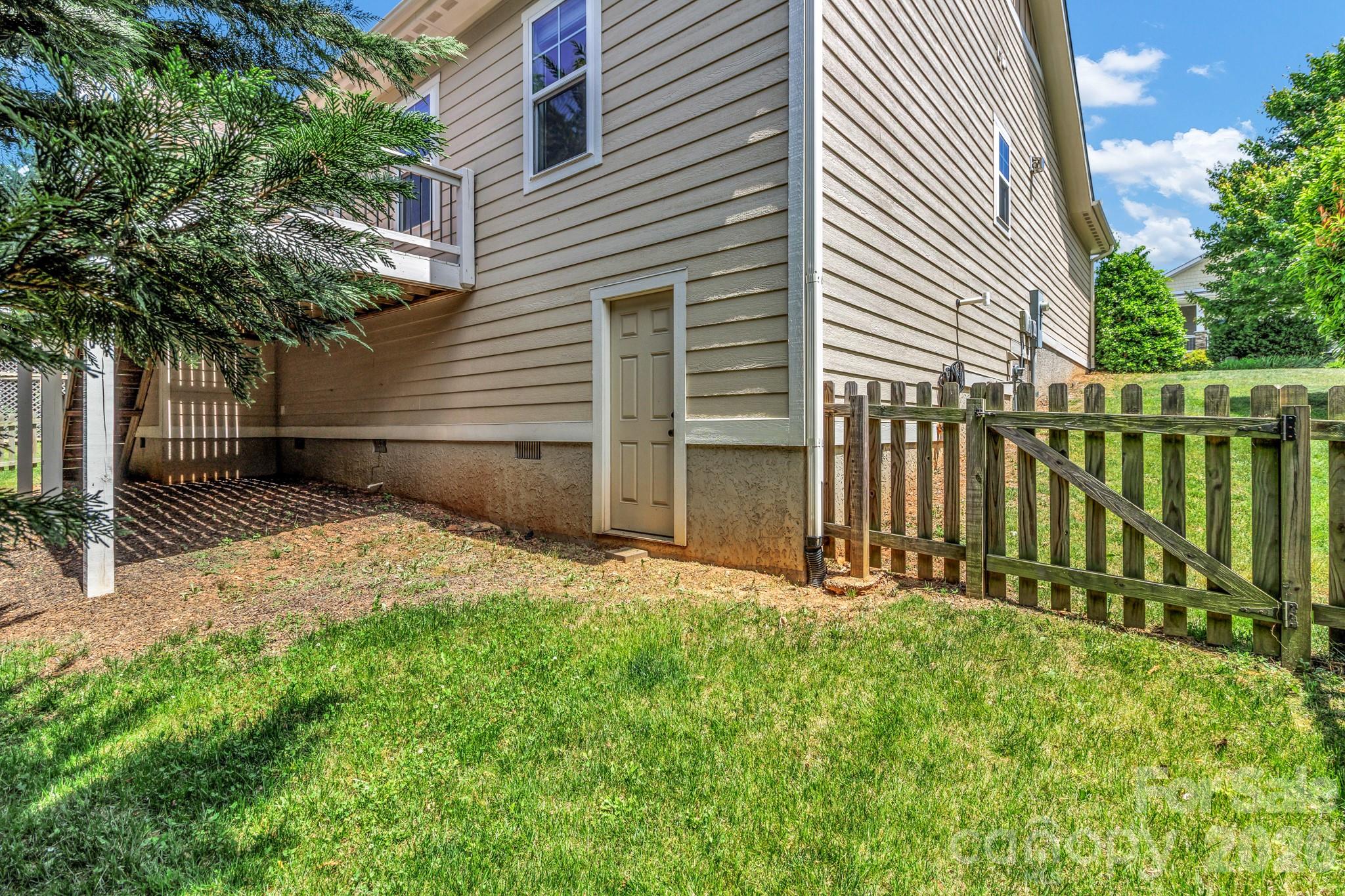 48 Asher Lane — Arden