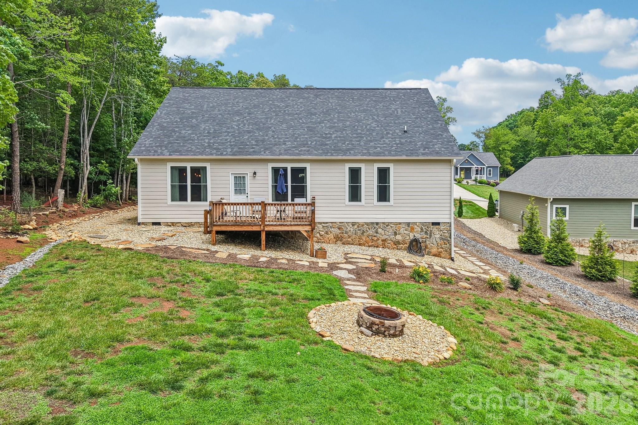3131 Richard Street — Morganton