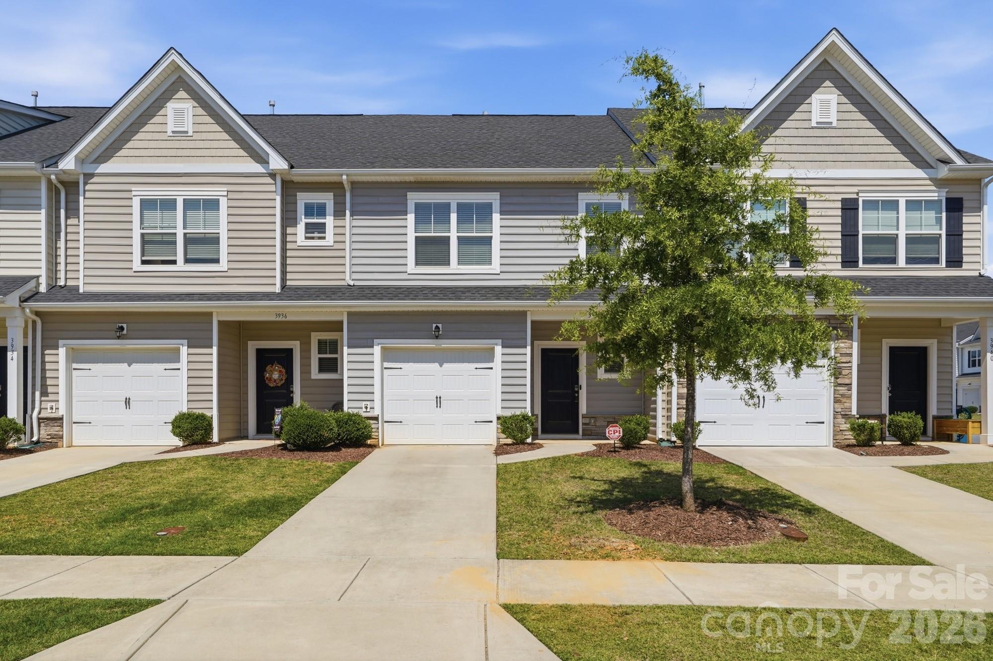 3938 Townes Boulevard — Terrell