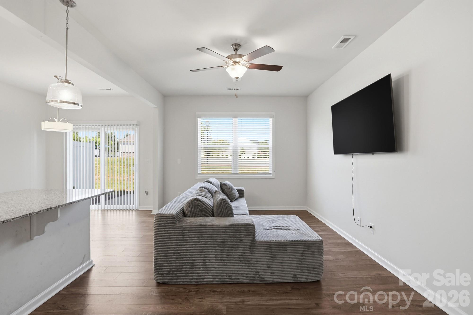 3938 Townes Boulevard — Terrell