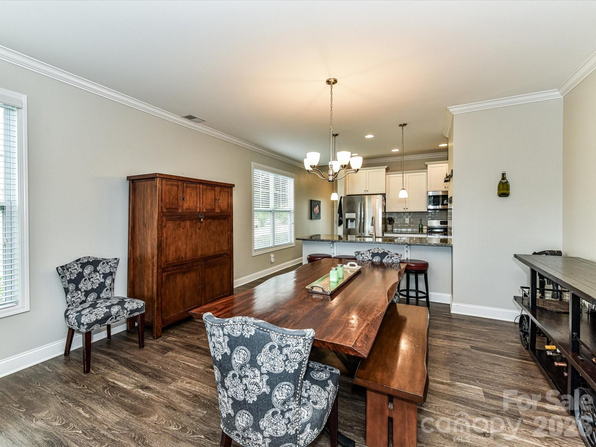 905 Pennington Drive — Lancaster