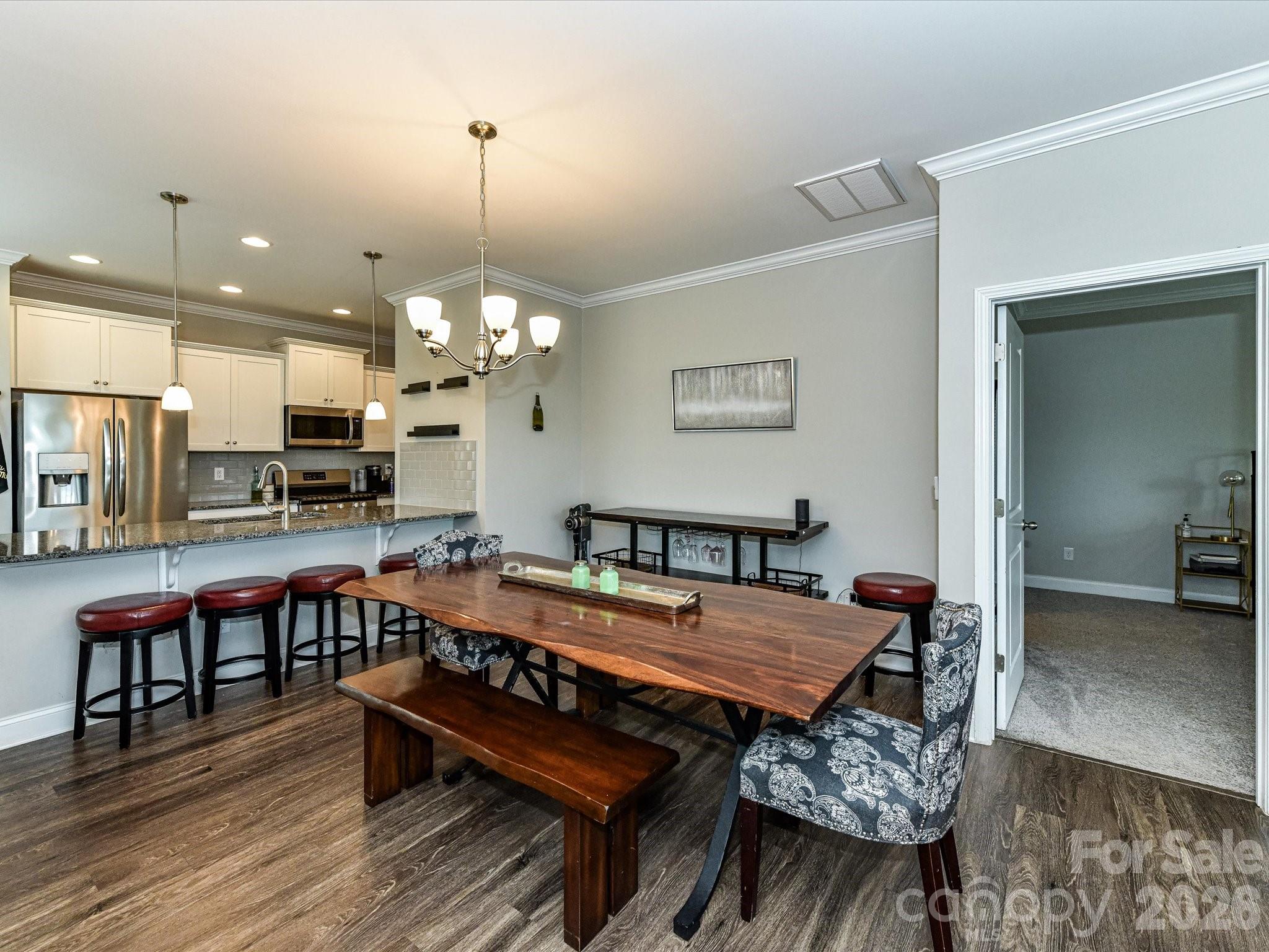 905 Pennington Drive — Lancaster