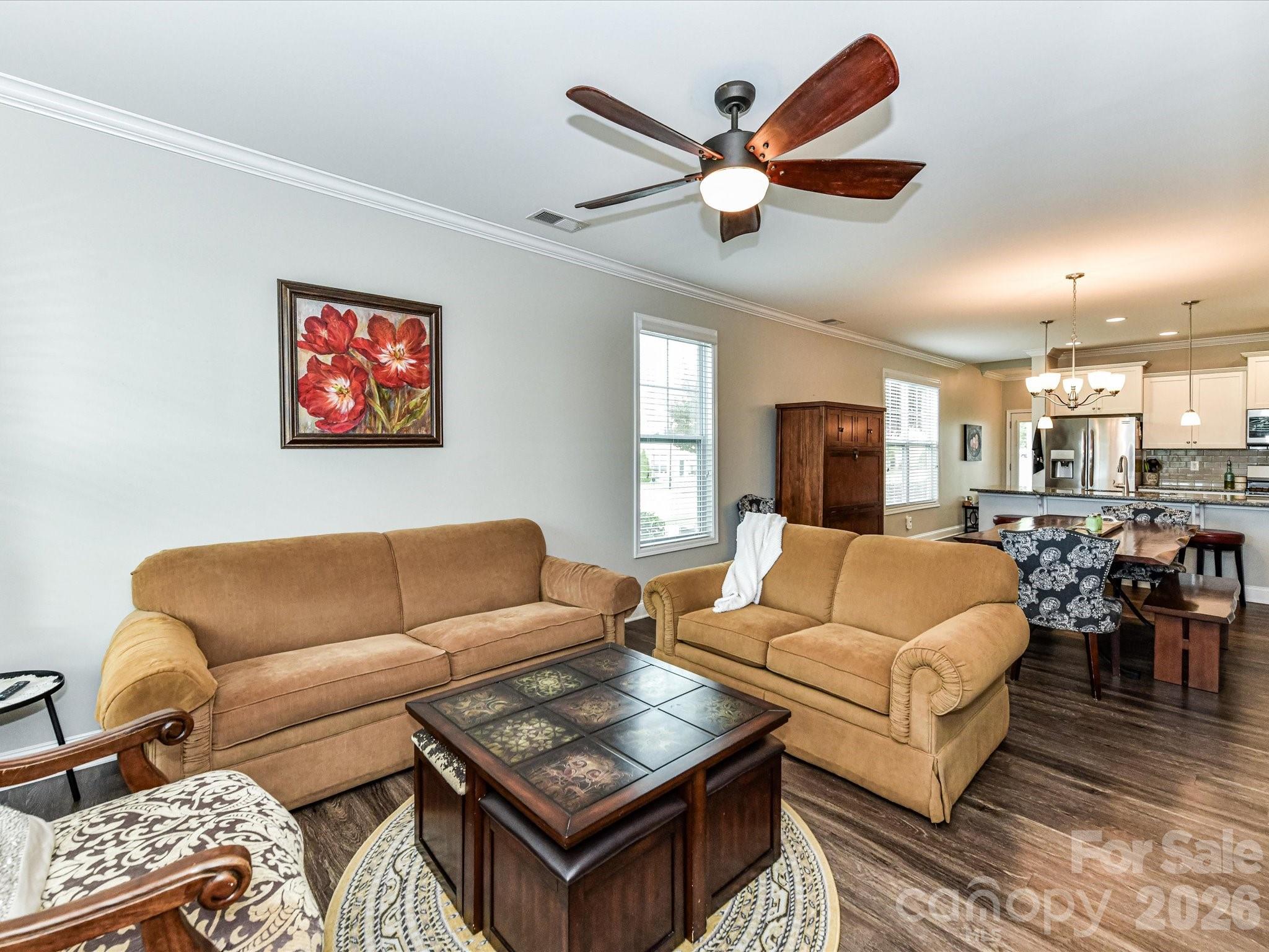 905 Pennington Drive — Lancaster