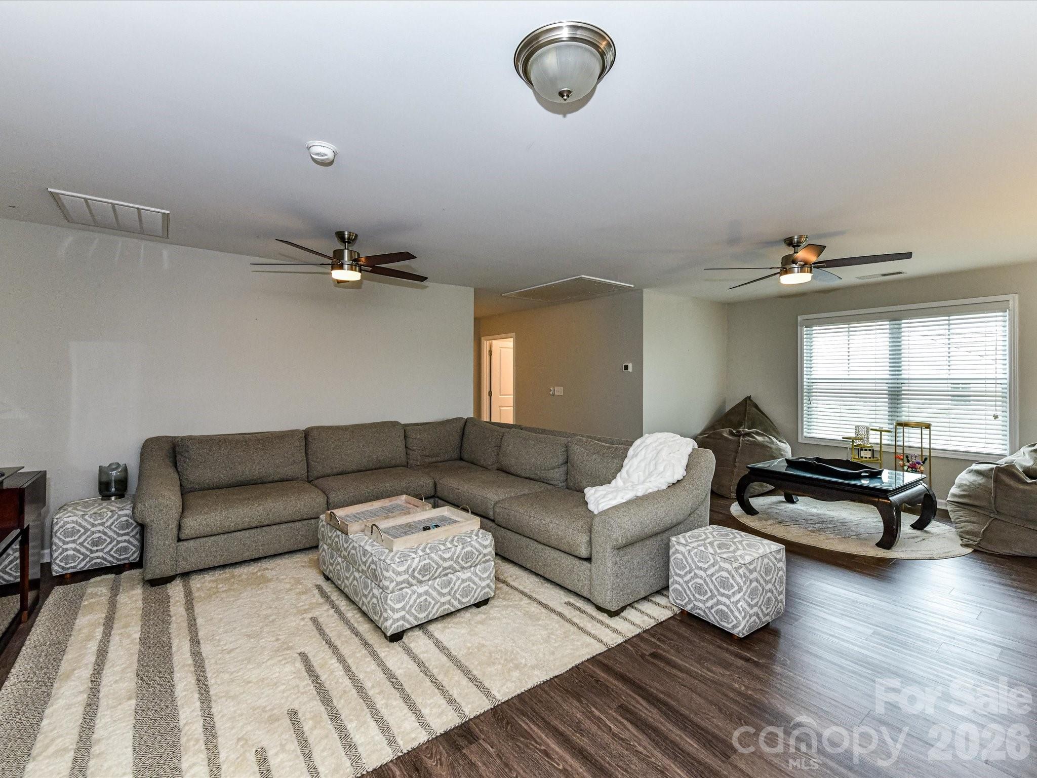 905 Pennington Drive — Lancaster